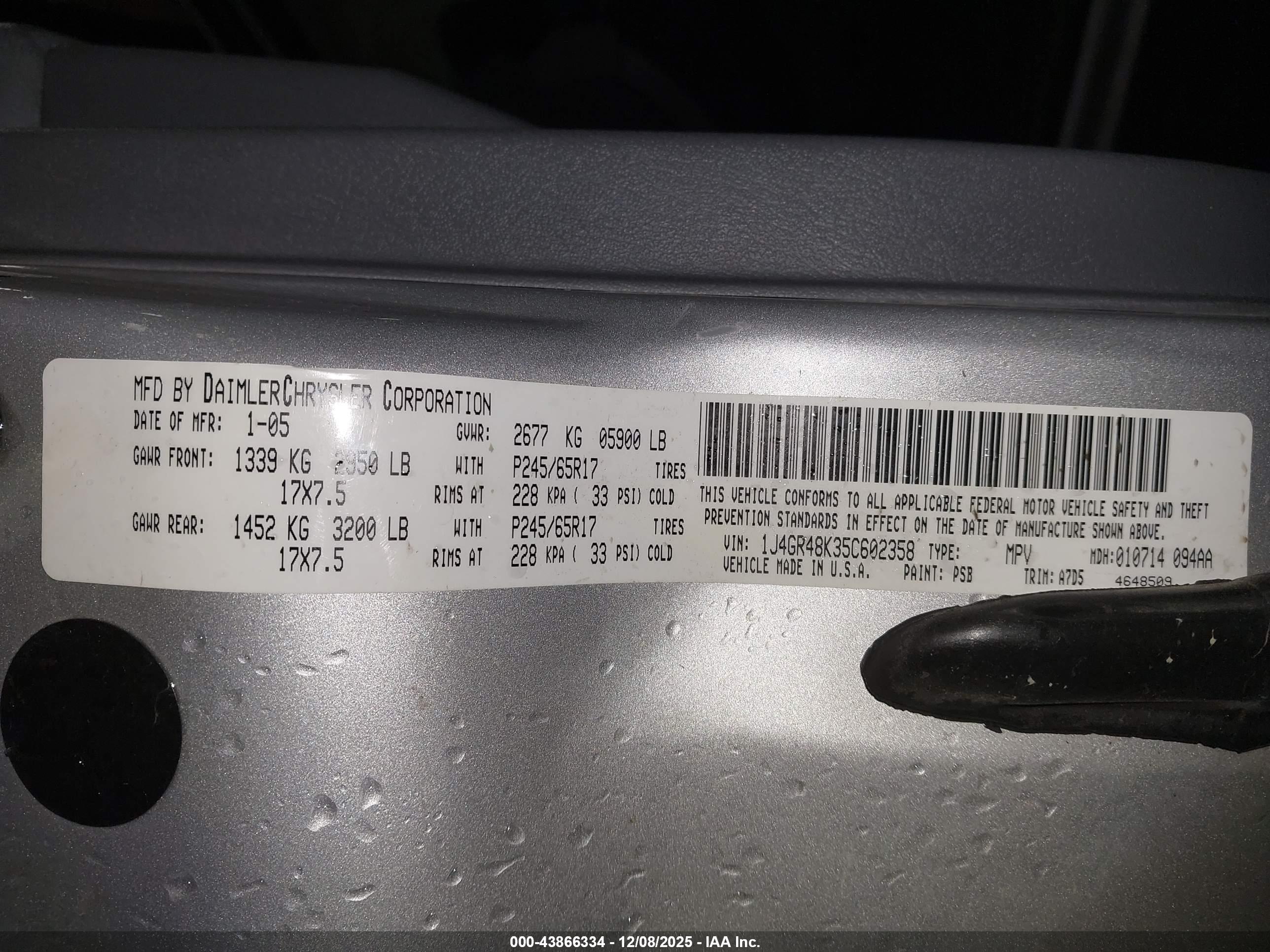 JEEP GRAND image 9