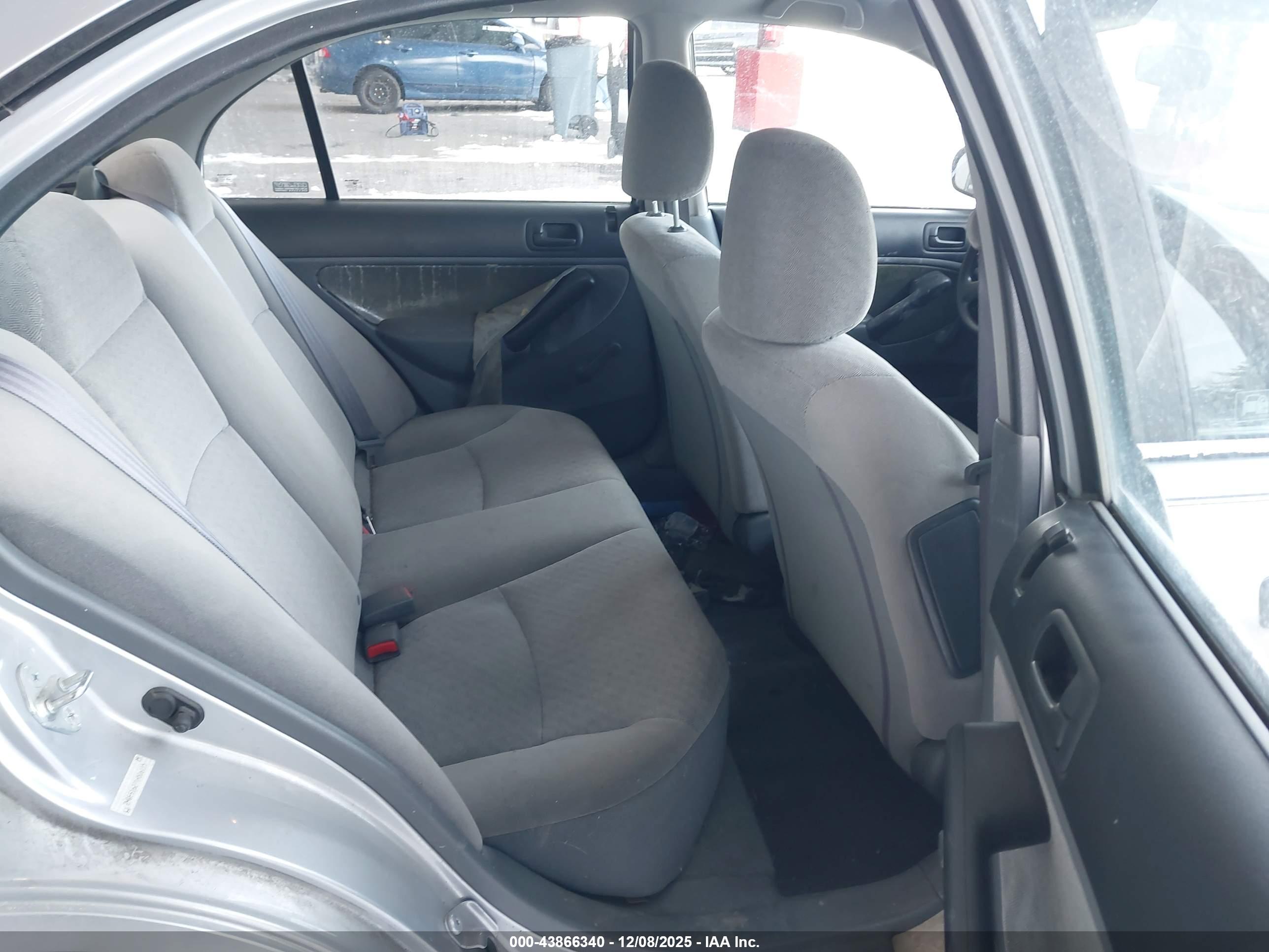 HONDA CIVIC image 8
