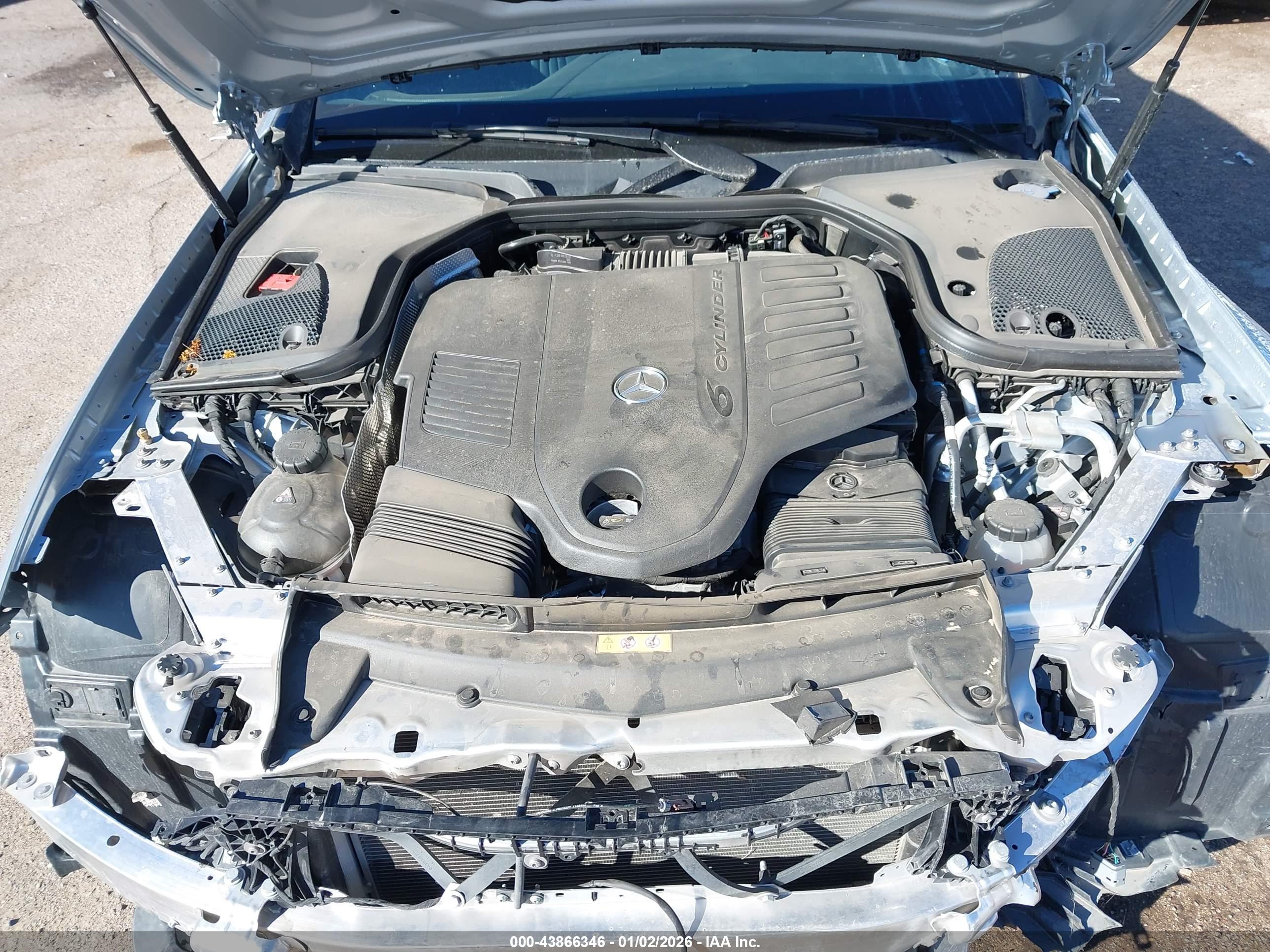 MERCEDES-BENZ E image 10