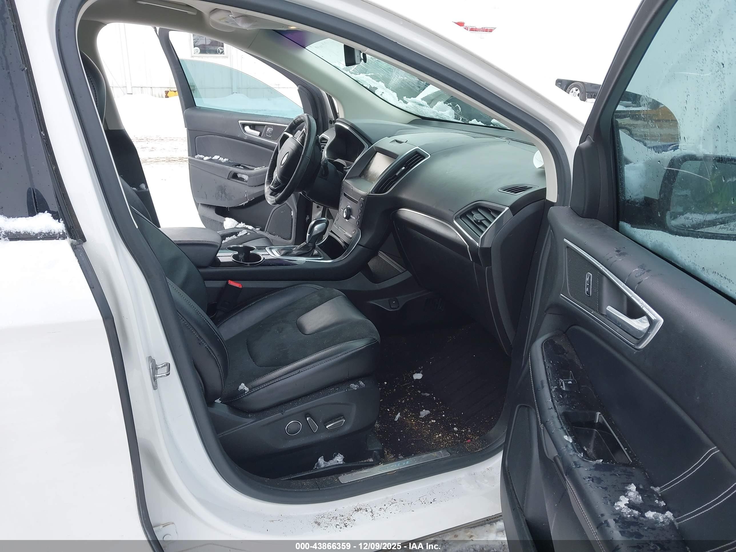FORD EDGE image 5