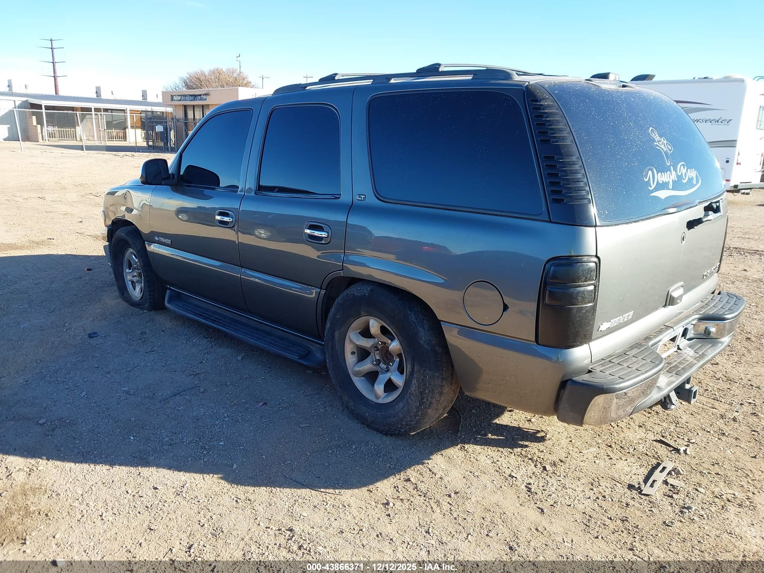 CHEVROLET TAHOE image 3