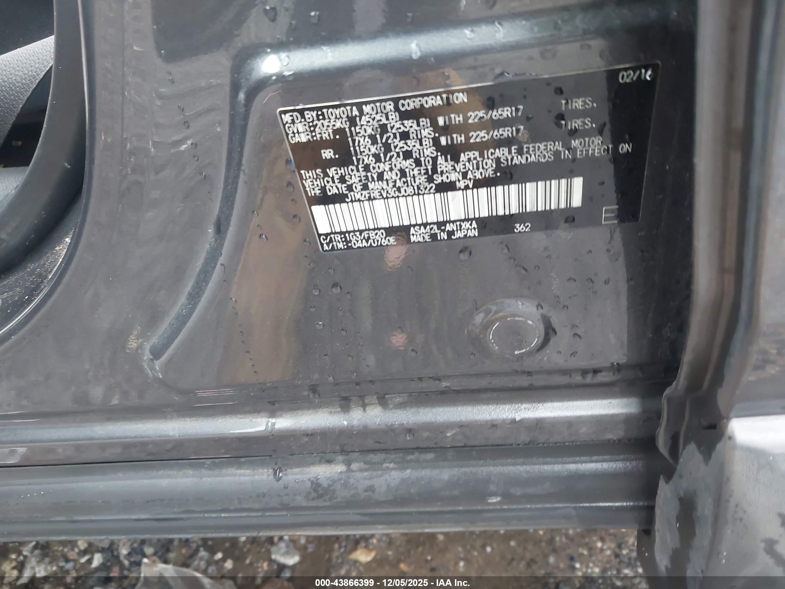 TOYOTA RAV4 image 9