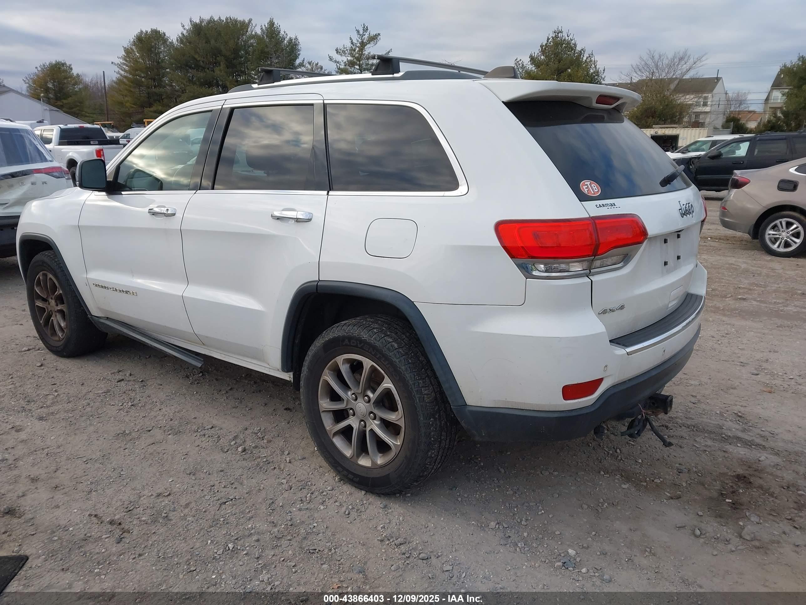 JEEP GRAND image 3
