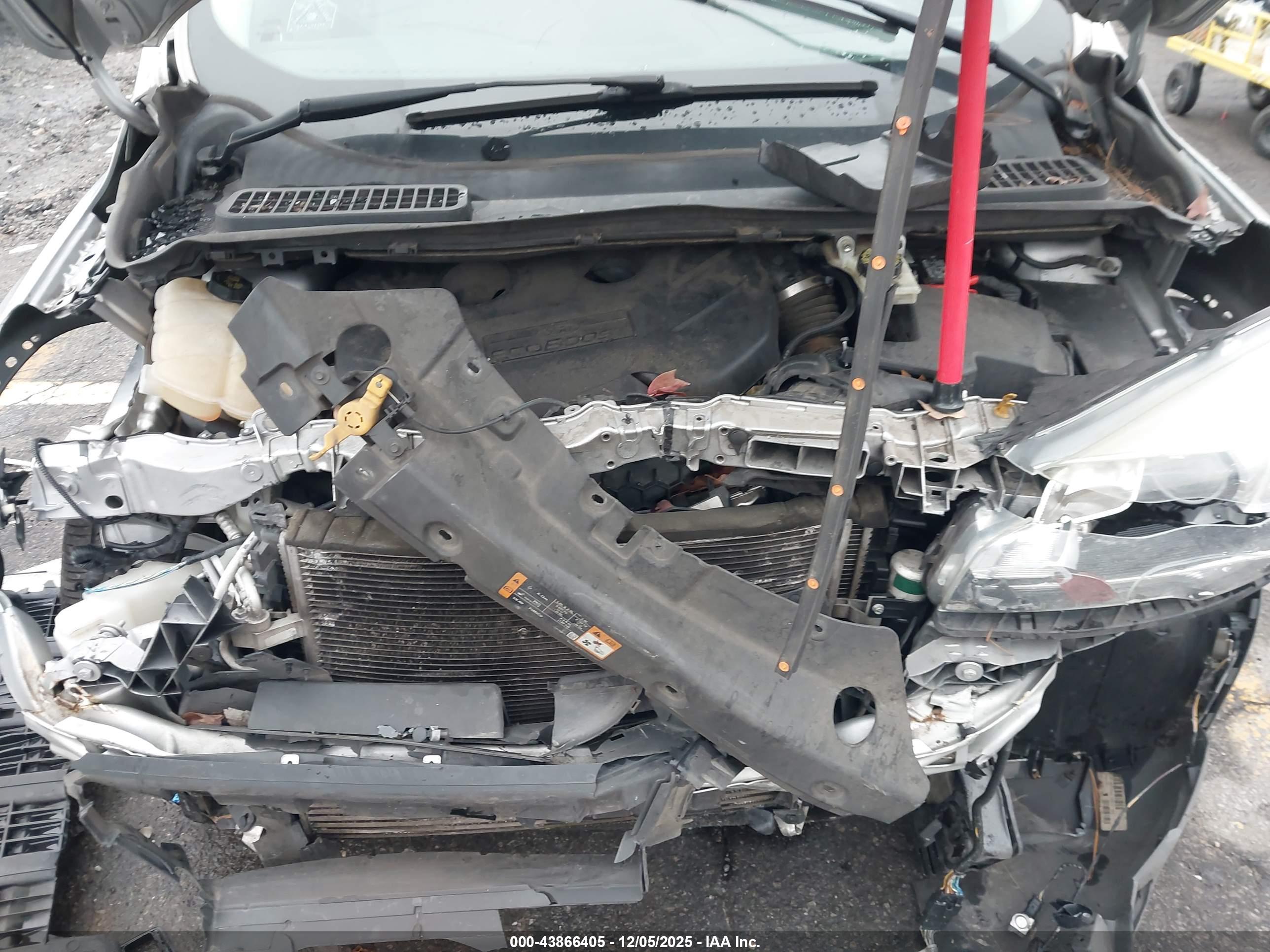FORD ESCAPE image 10