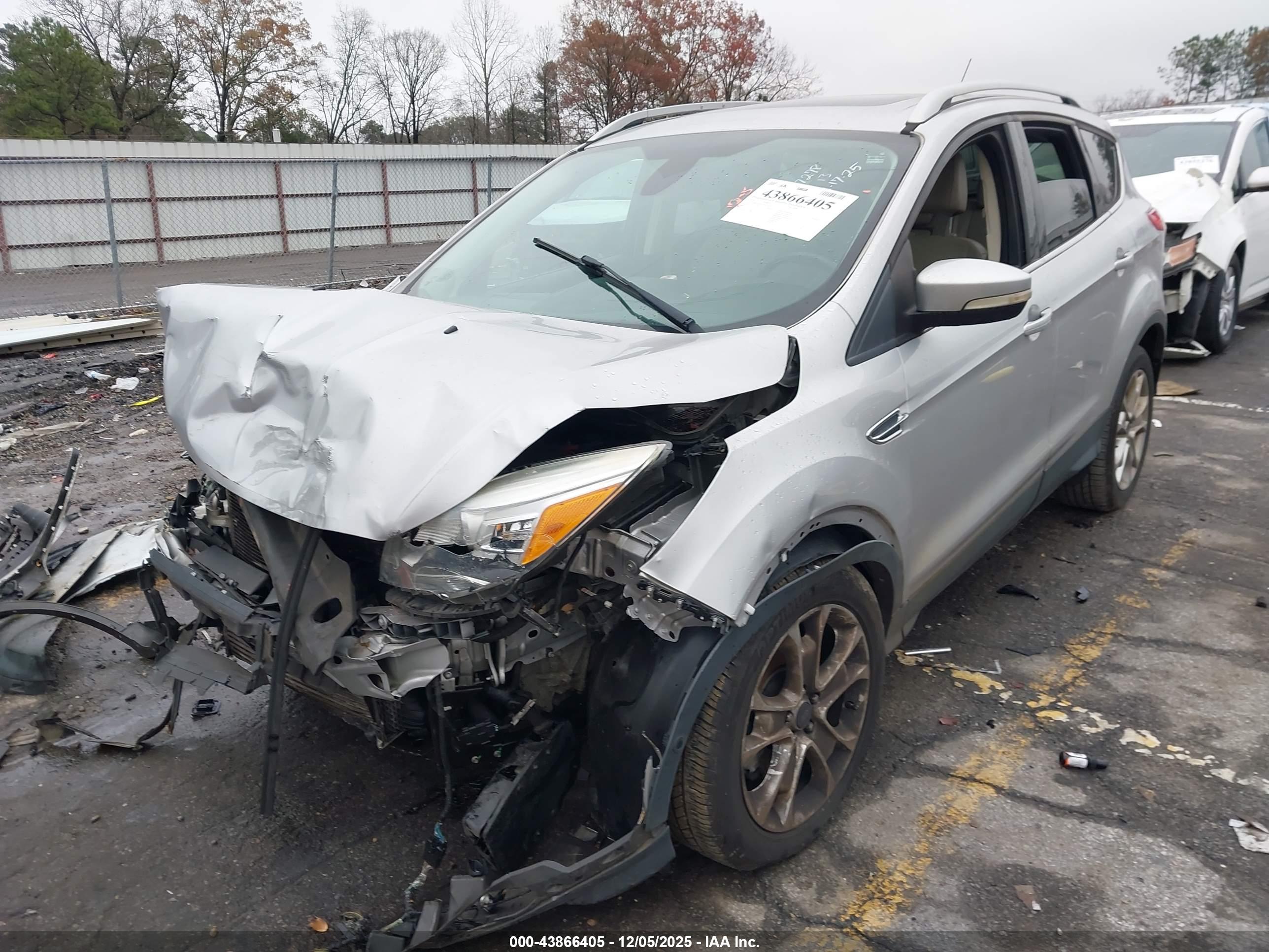 FORD ESCAPE image 6