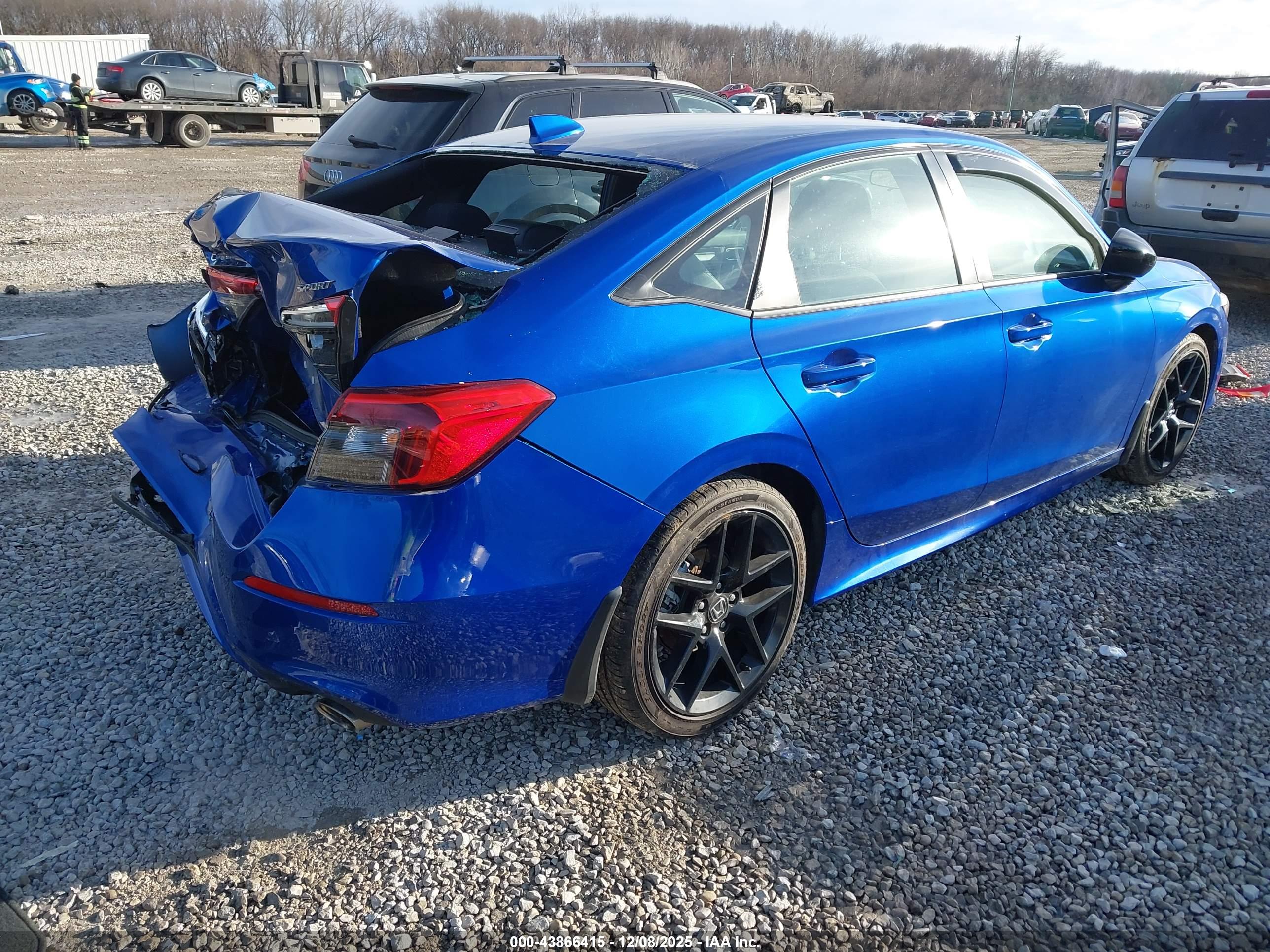 HONDA CIVIC image 4