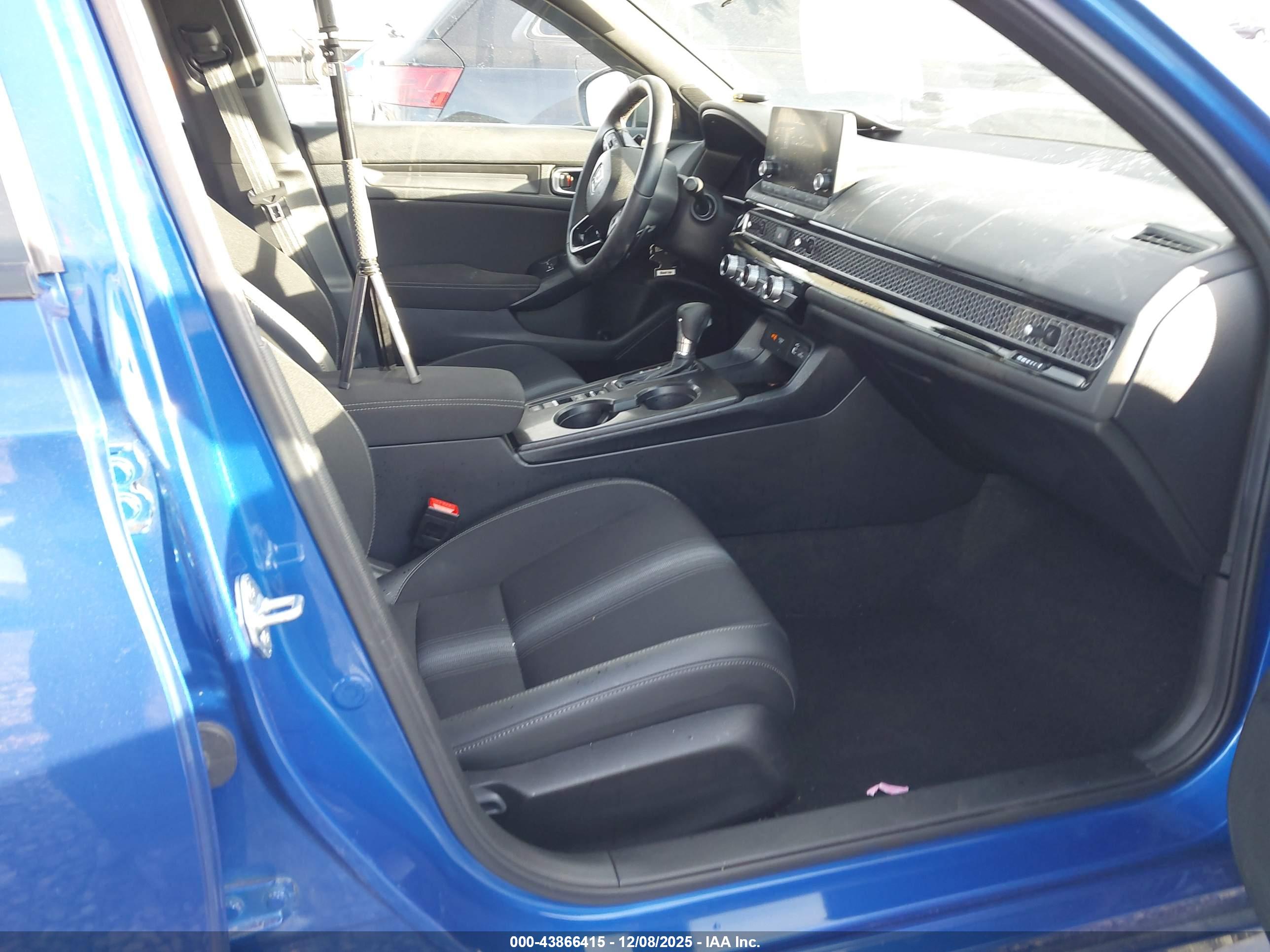 HONDA CIVIC image 5