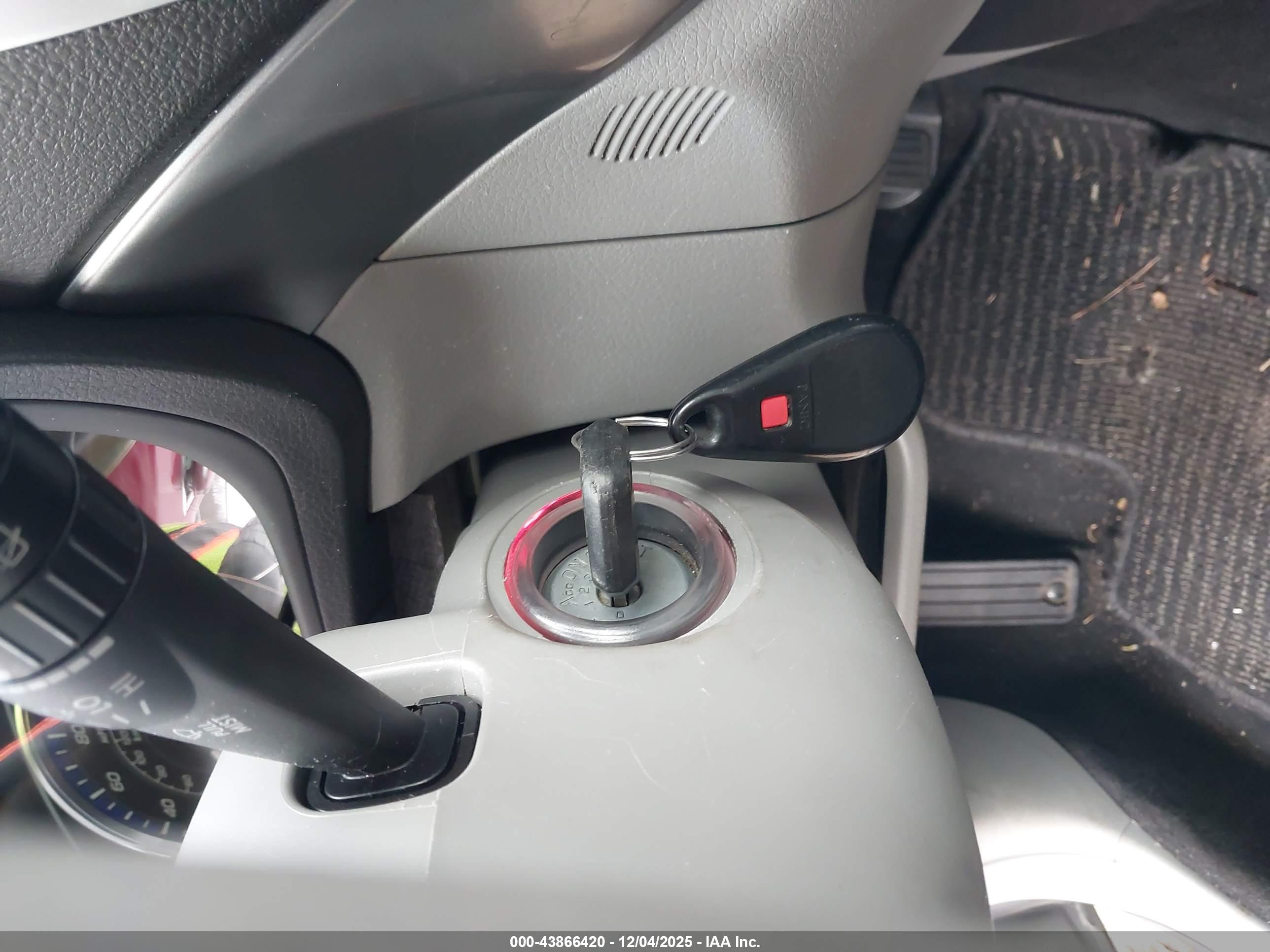 SUBARU FORESTER image 11