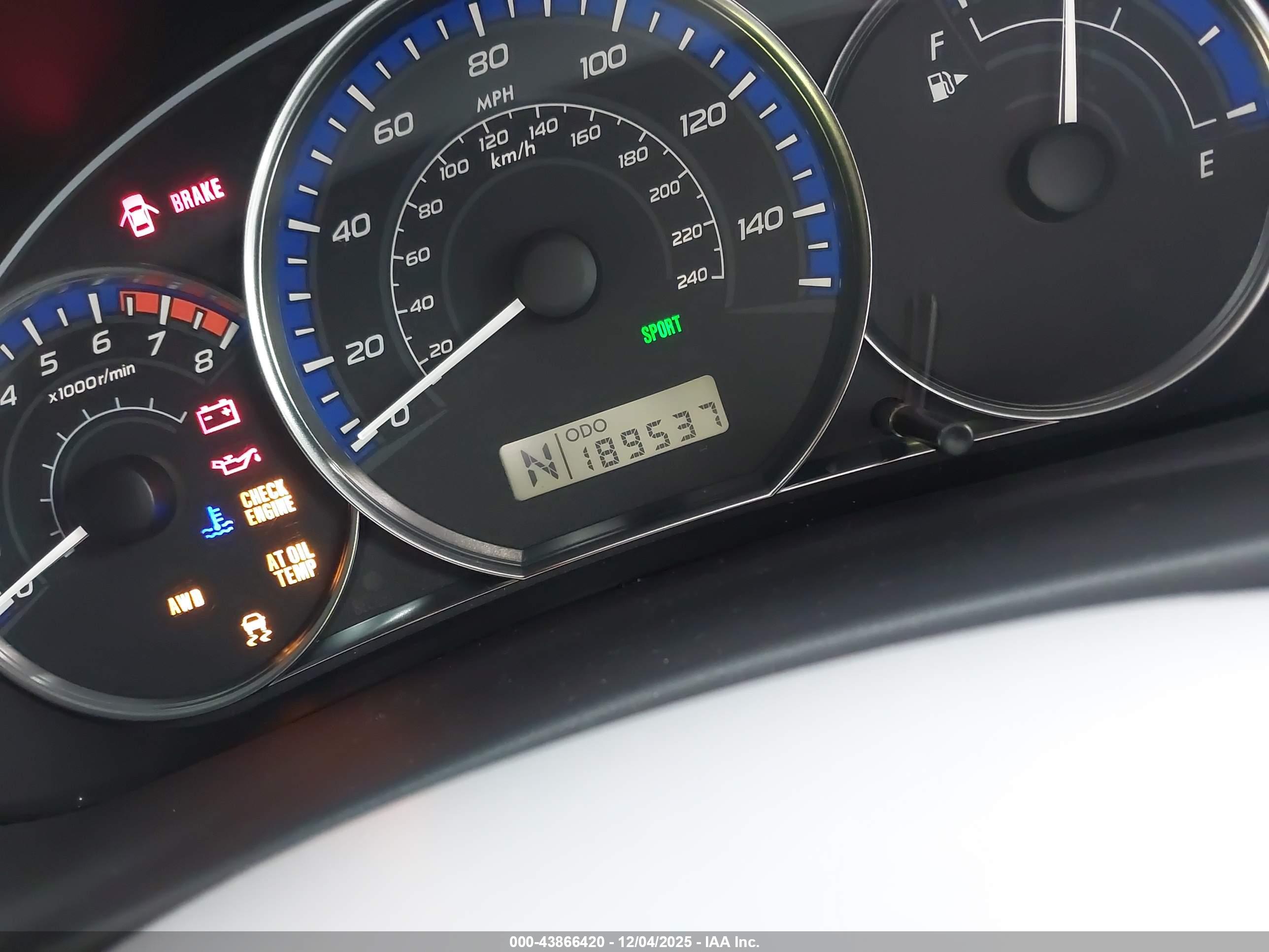 SUBARU FORESTER image 7