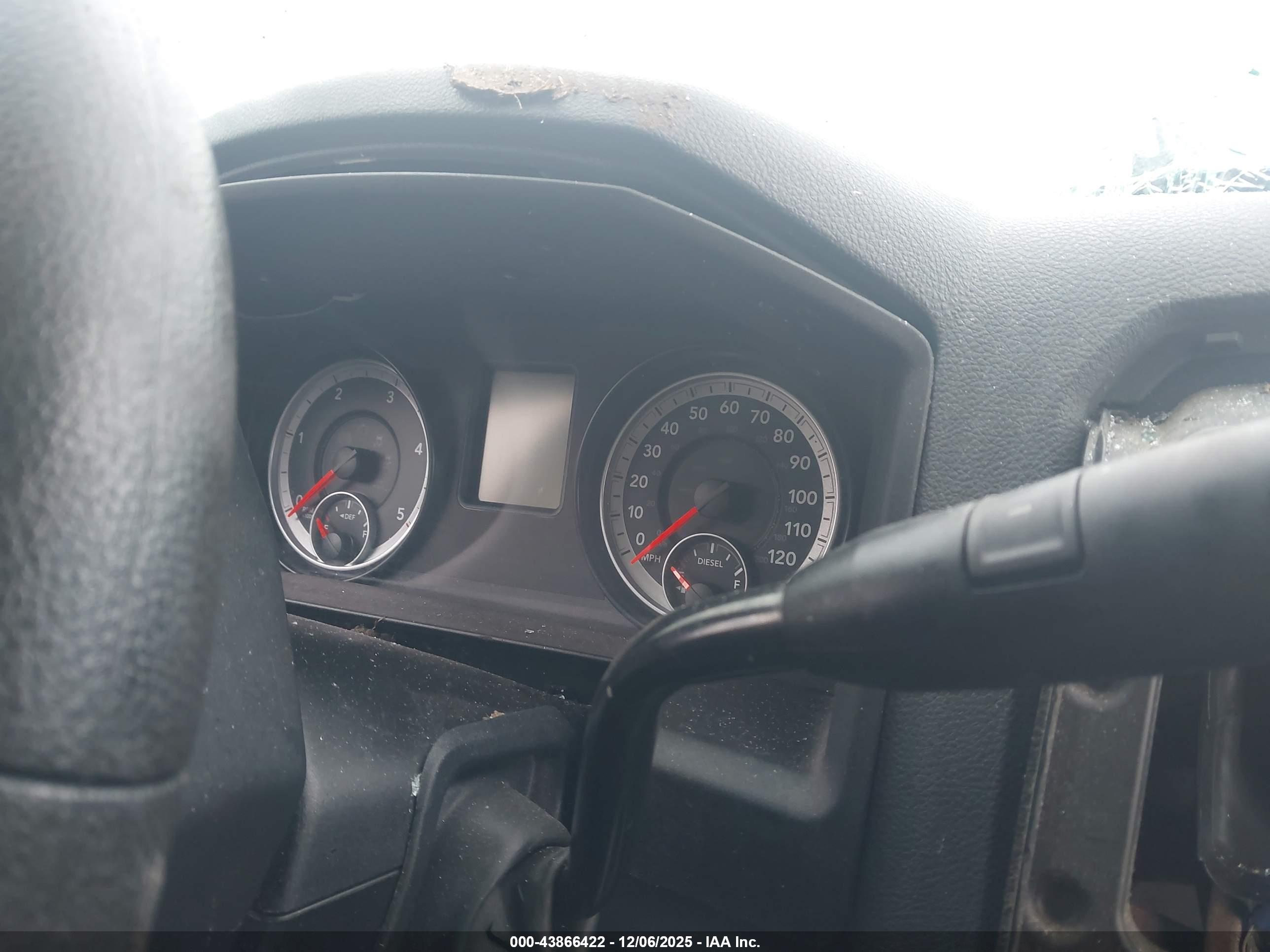 RAM 2500 image 7