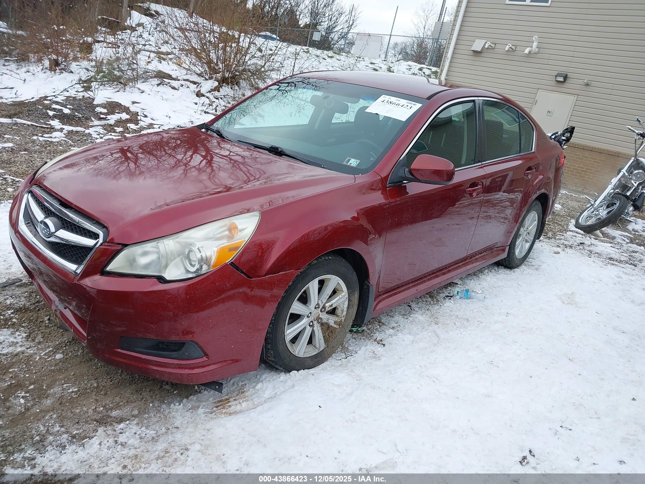 SUBARU LEGACY image 2