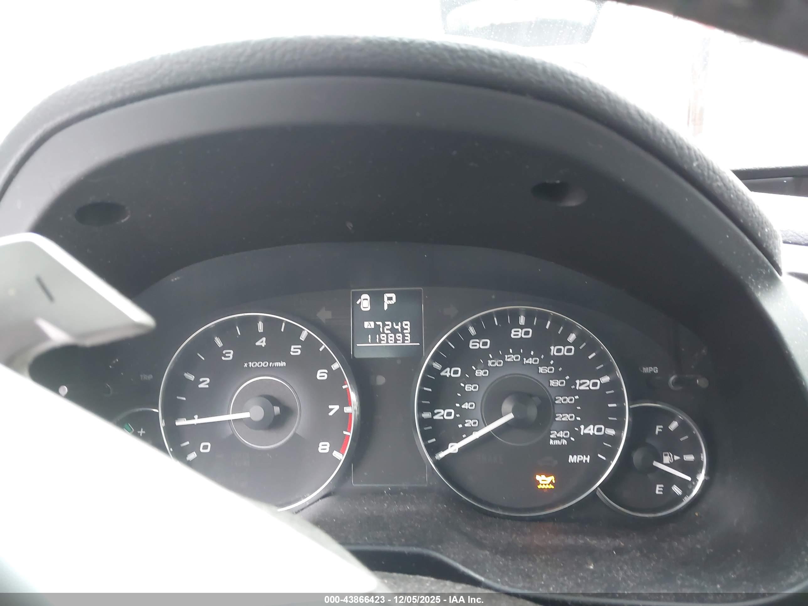 SUBARU LEGACY image 7
