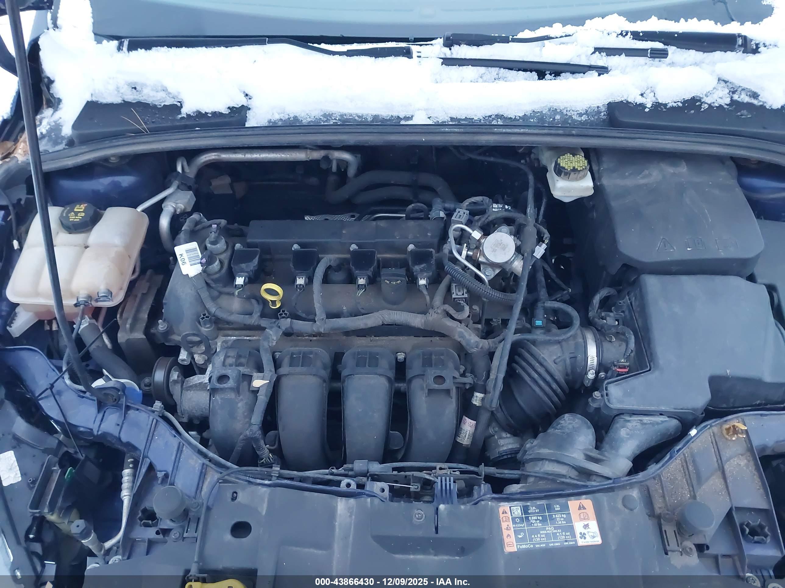 FORD FOCUS image 10