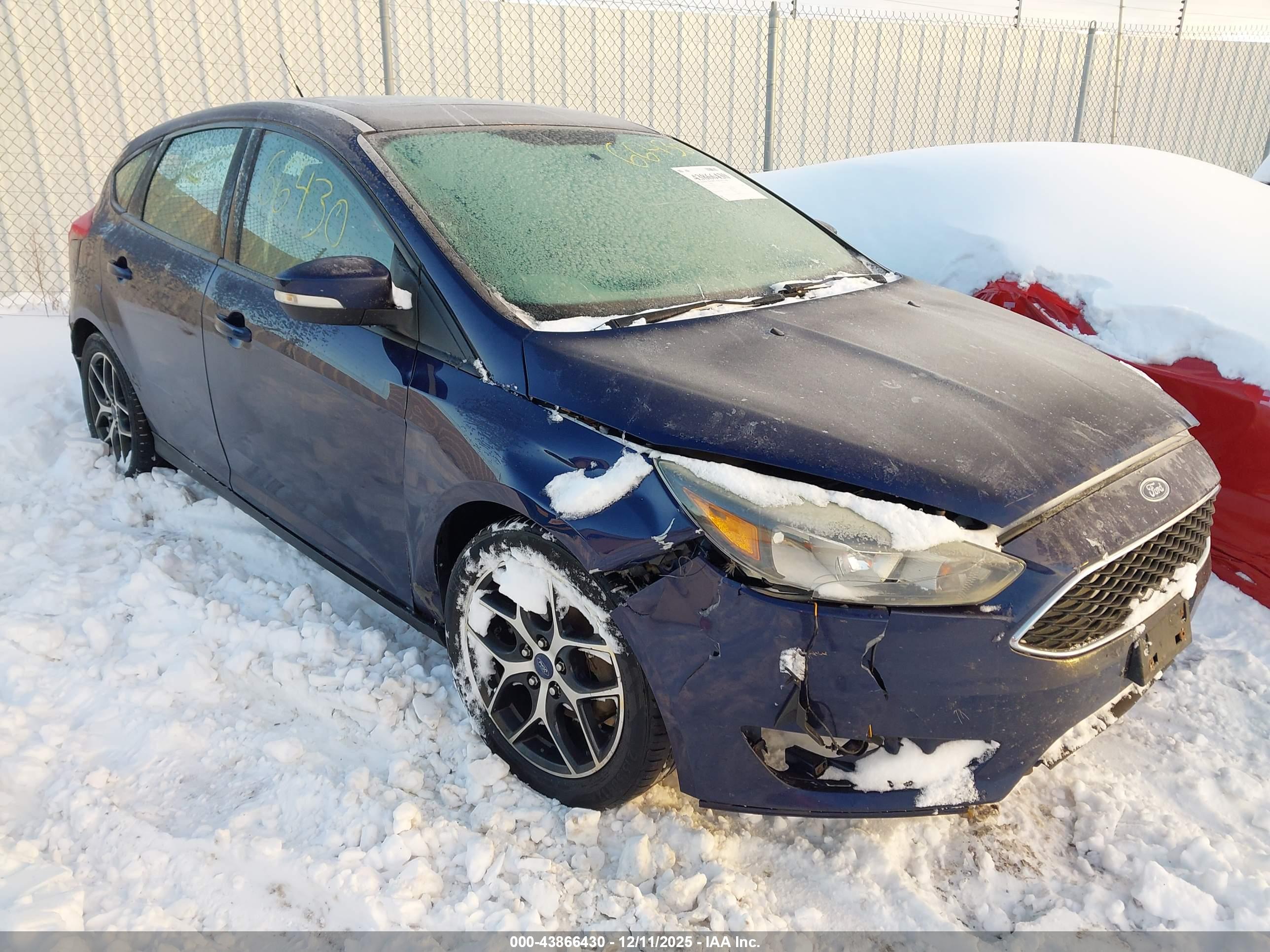 FORD FOCUS image 6