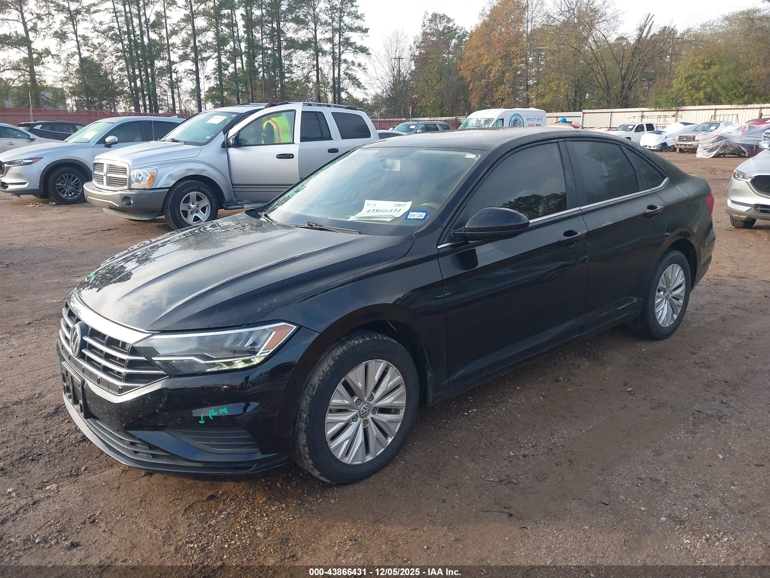 VOLKSWAGEN JETTA image 2