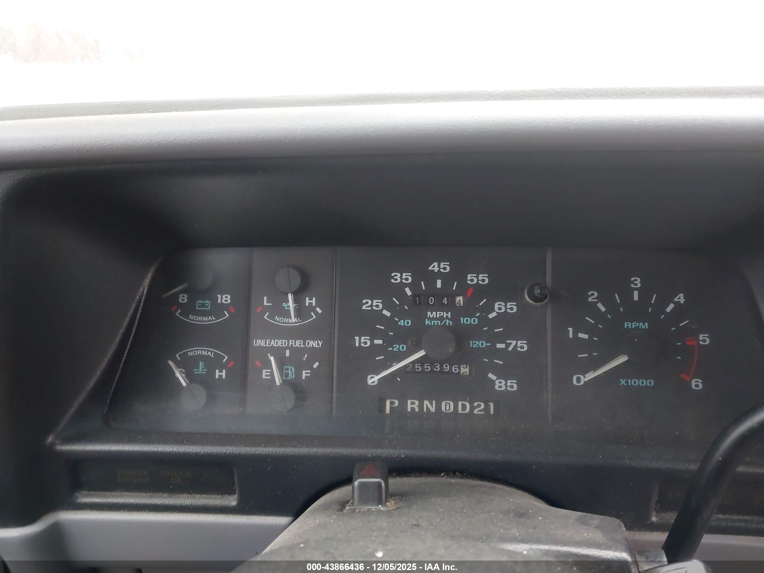 FORD EXPLORER image 7