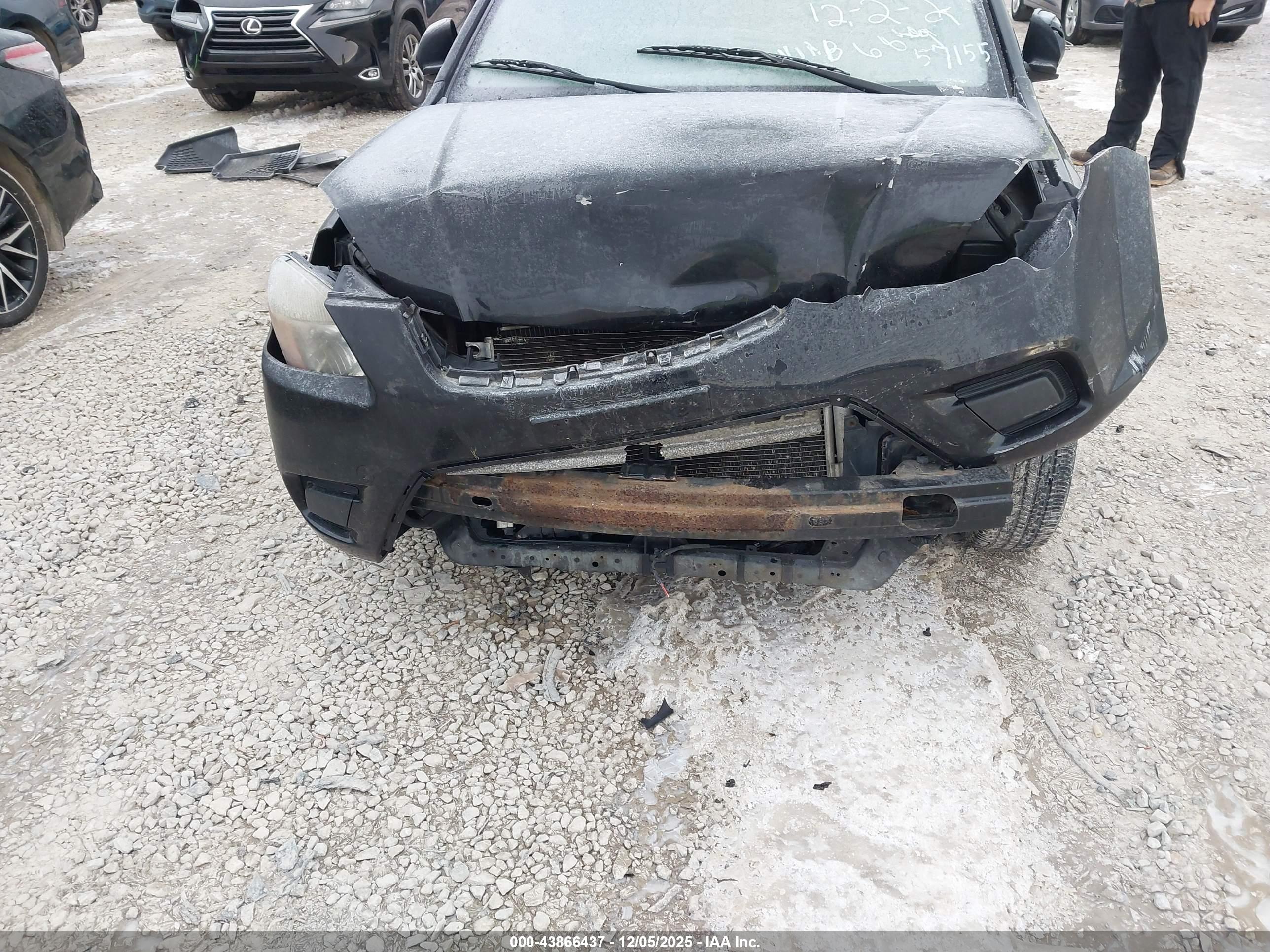 KIA RIO image 6