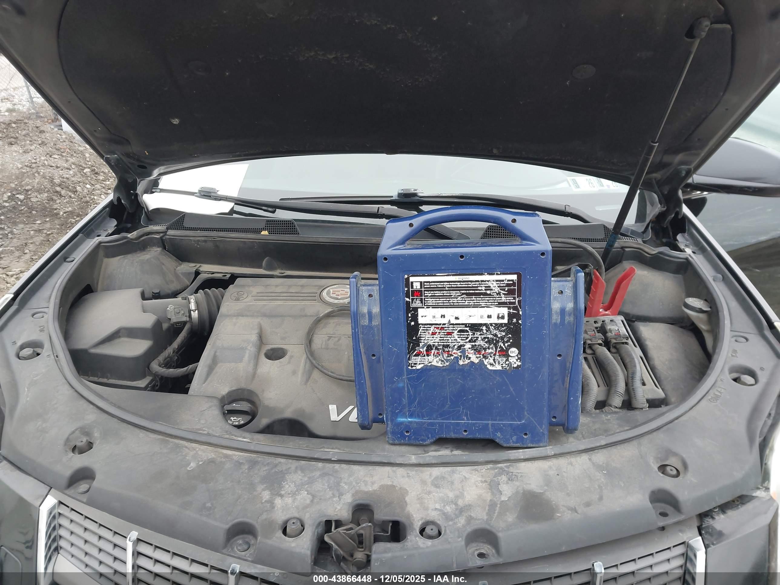 CADILLAC SRX image 10
