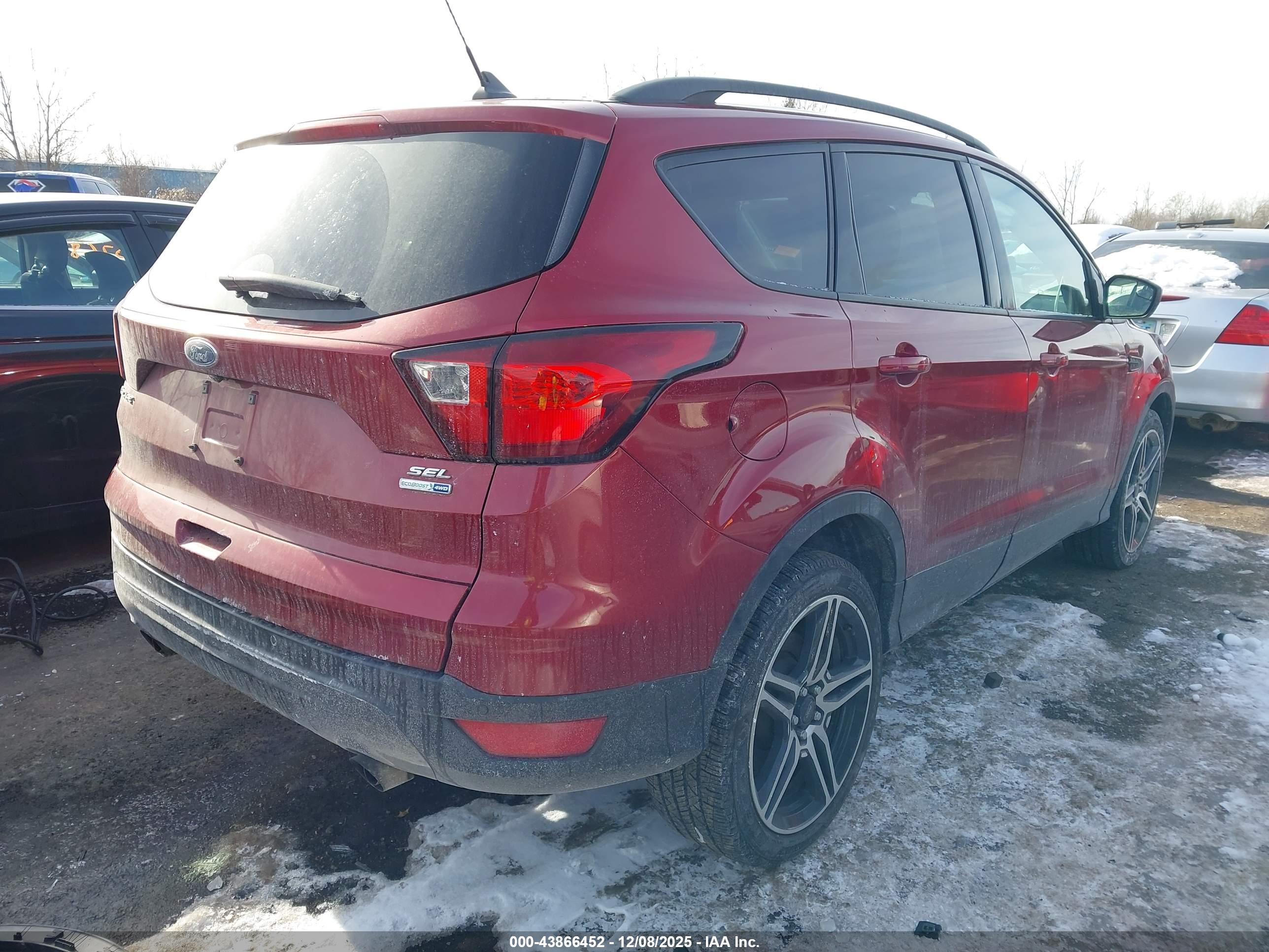 FORD ESCAPE image 4