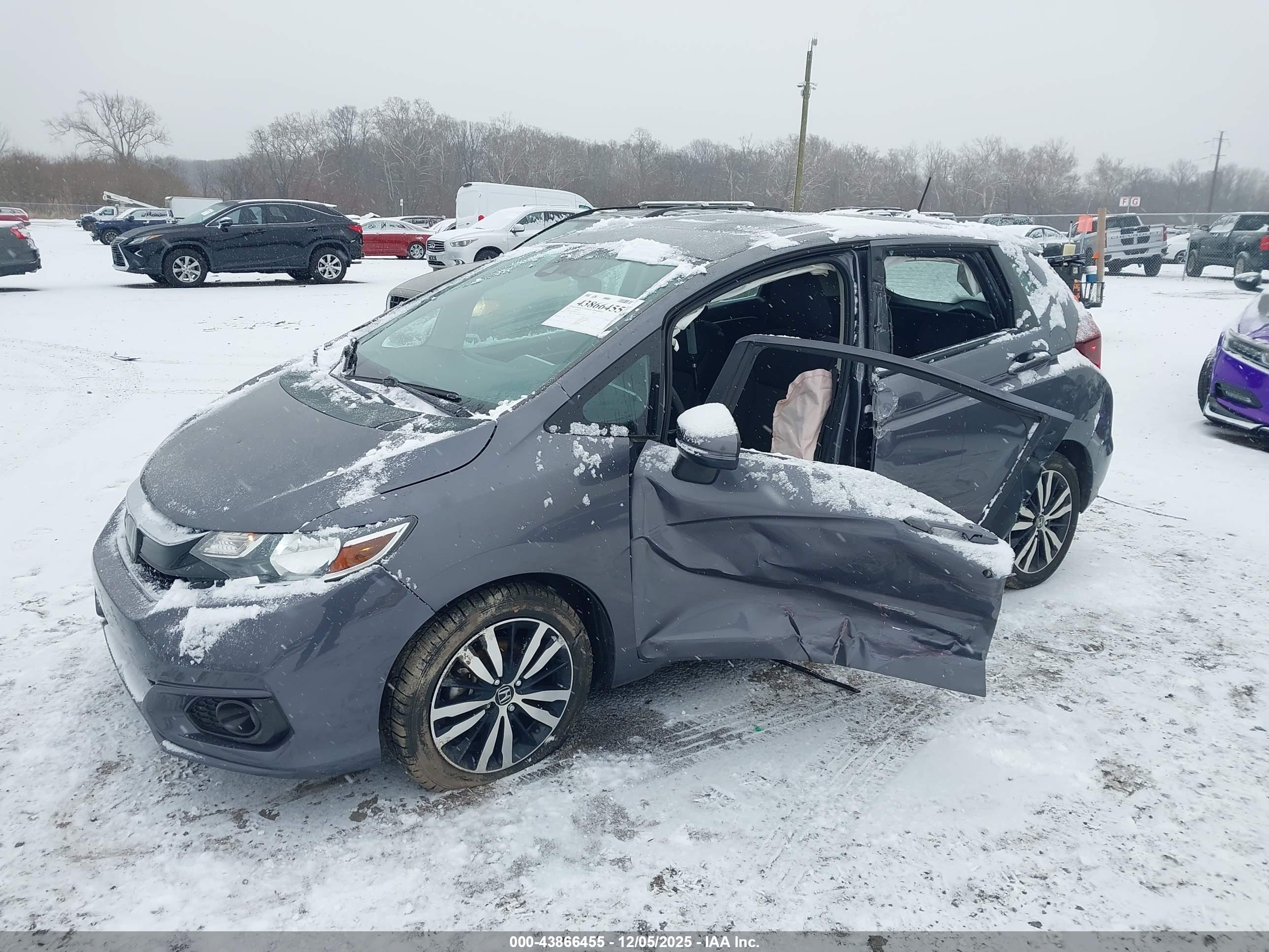 HONDA FIT image 2