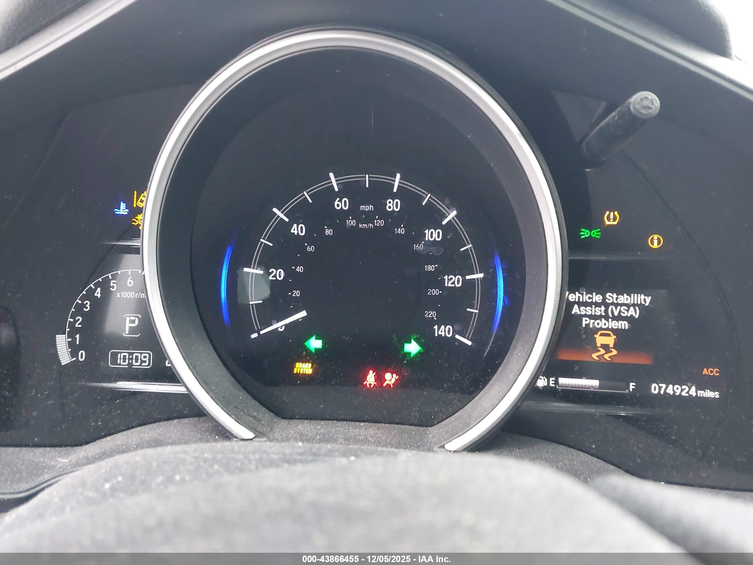 HONDA FIT image 7