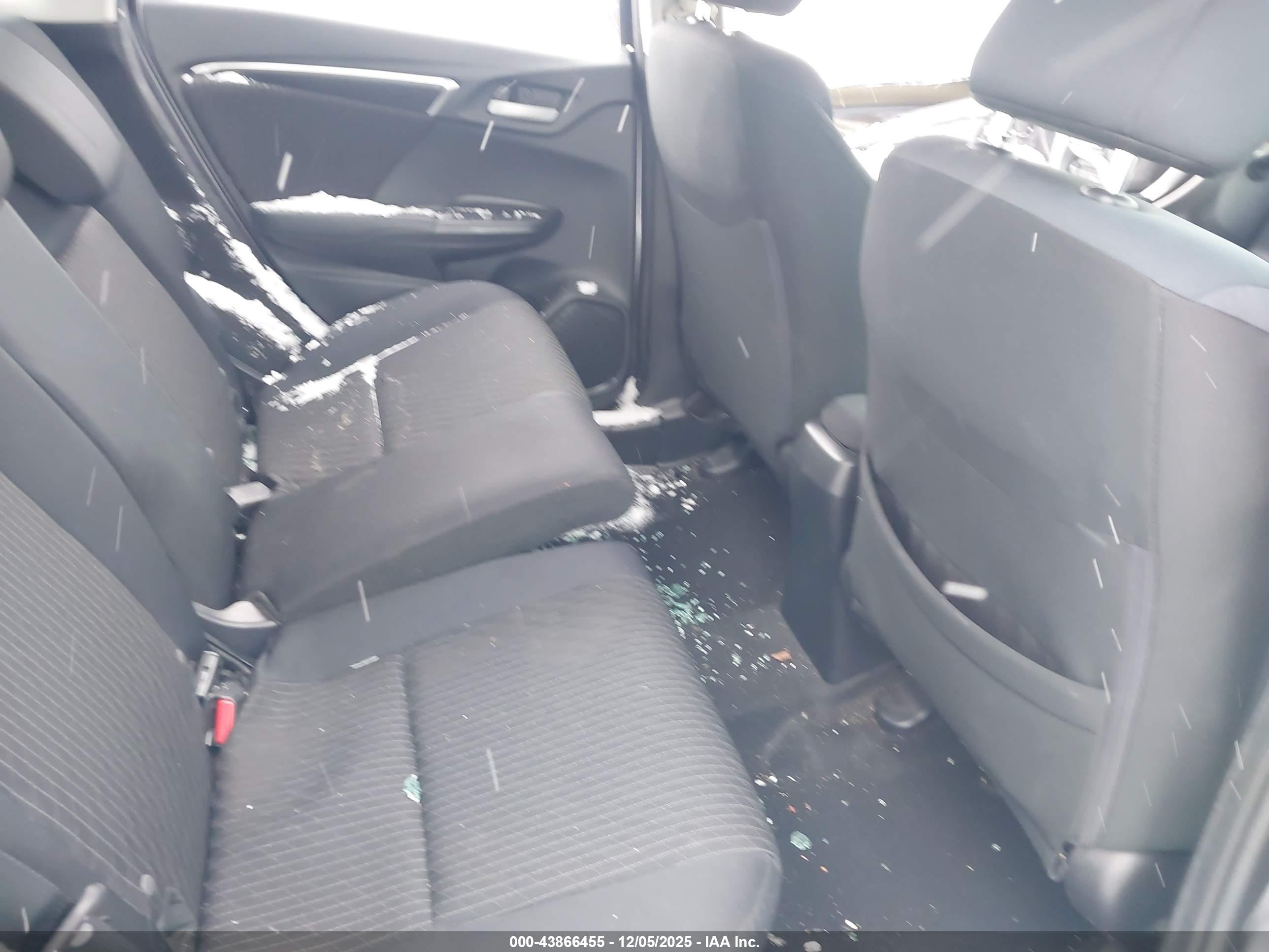 HONDA FIT image 8