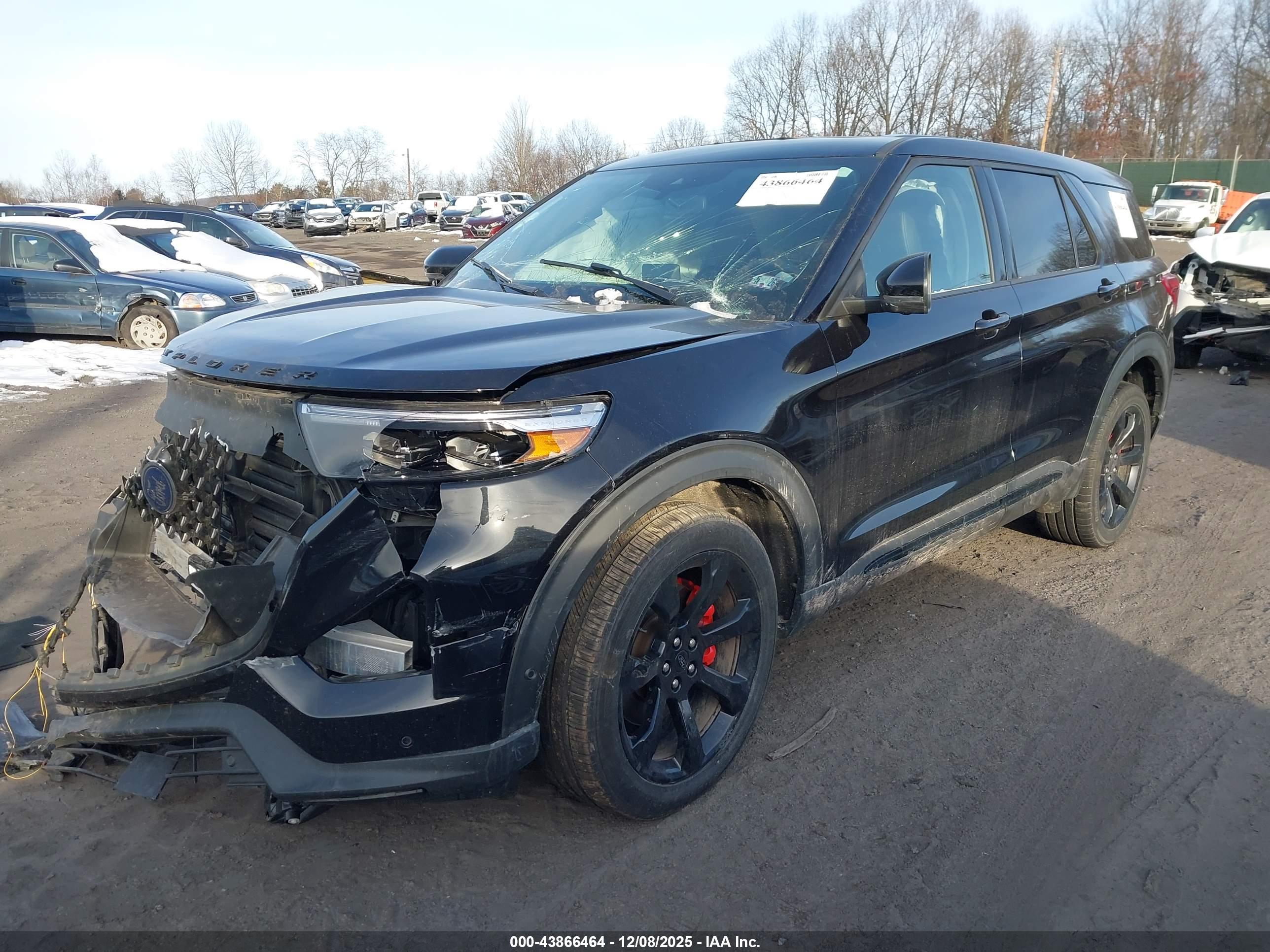 FORD EXPLORER image 2