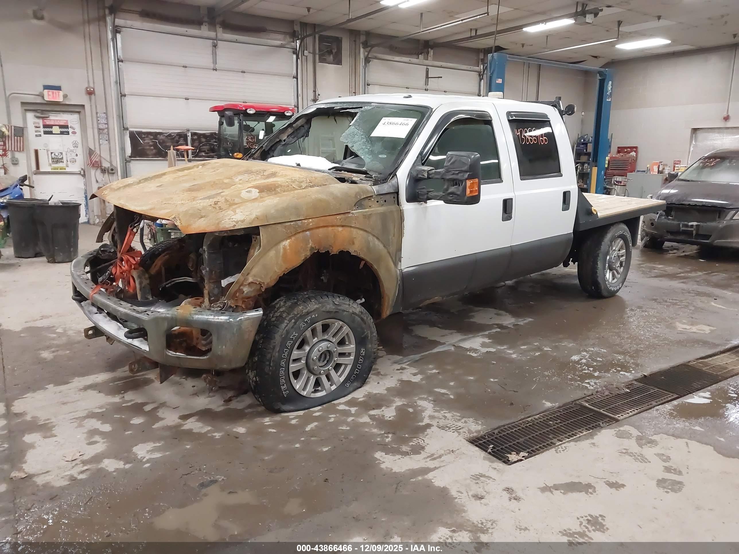 FORD F-250 image 2