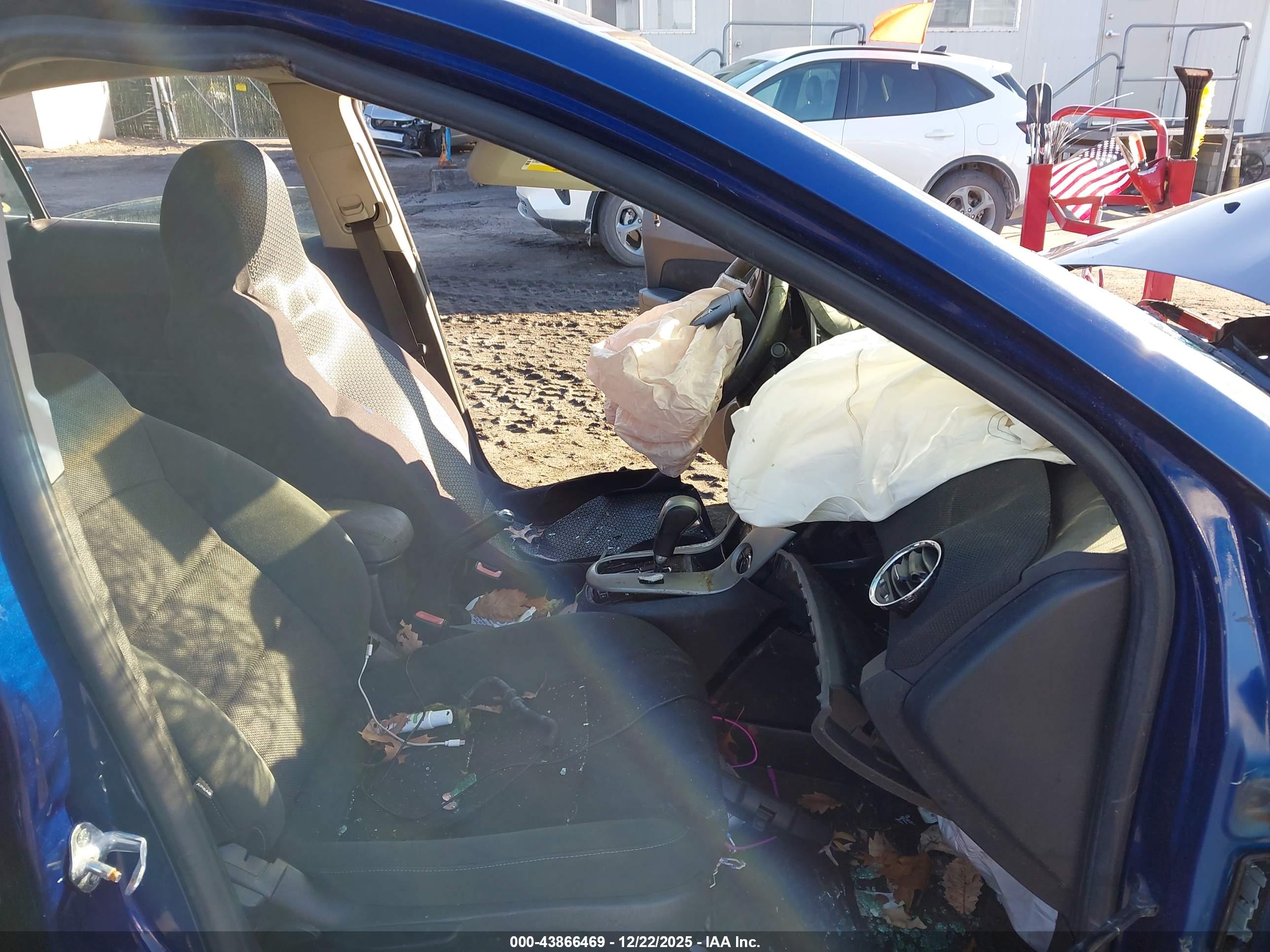 CHEVROLET CRUZE image 5
