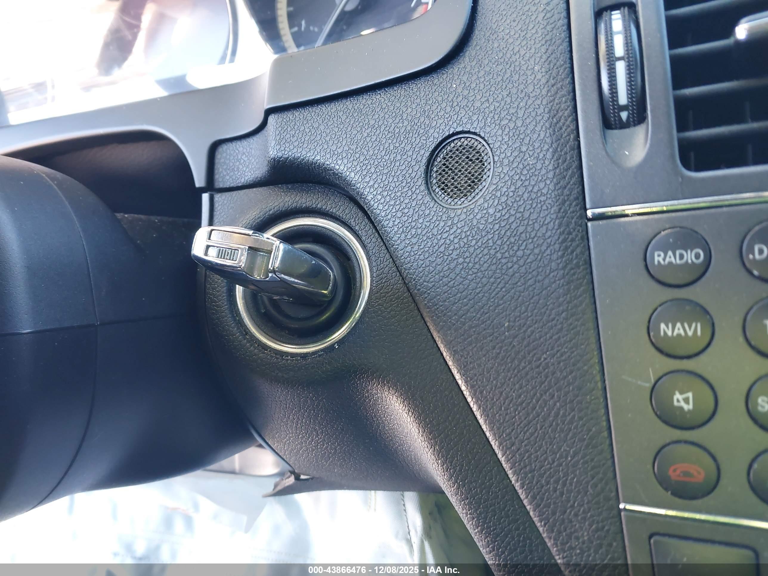 MERCEDES-BENZ C image 11
