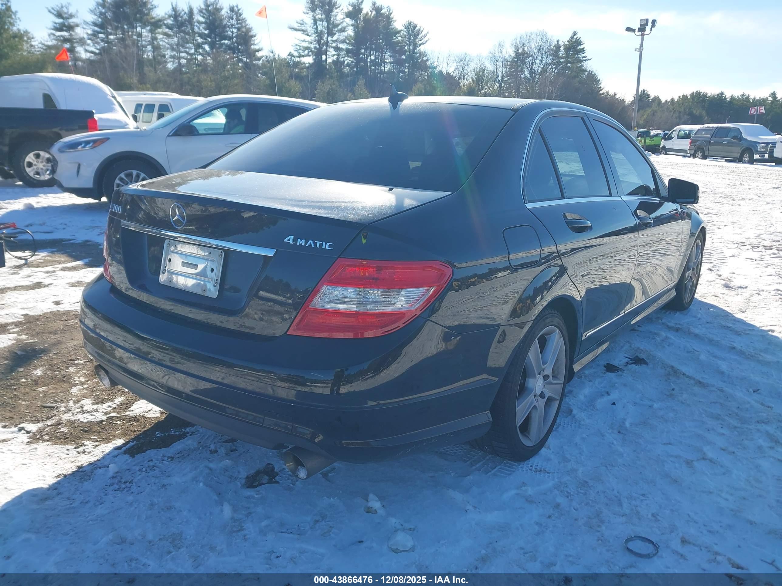 MERCEDES-BENZ C image 4