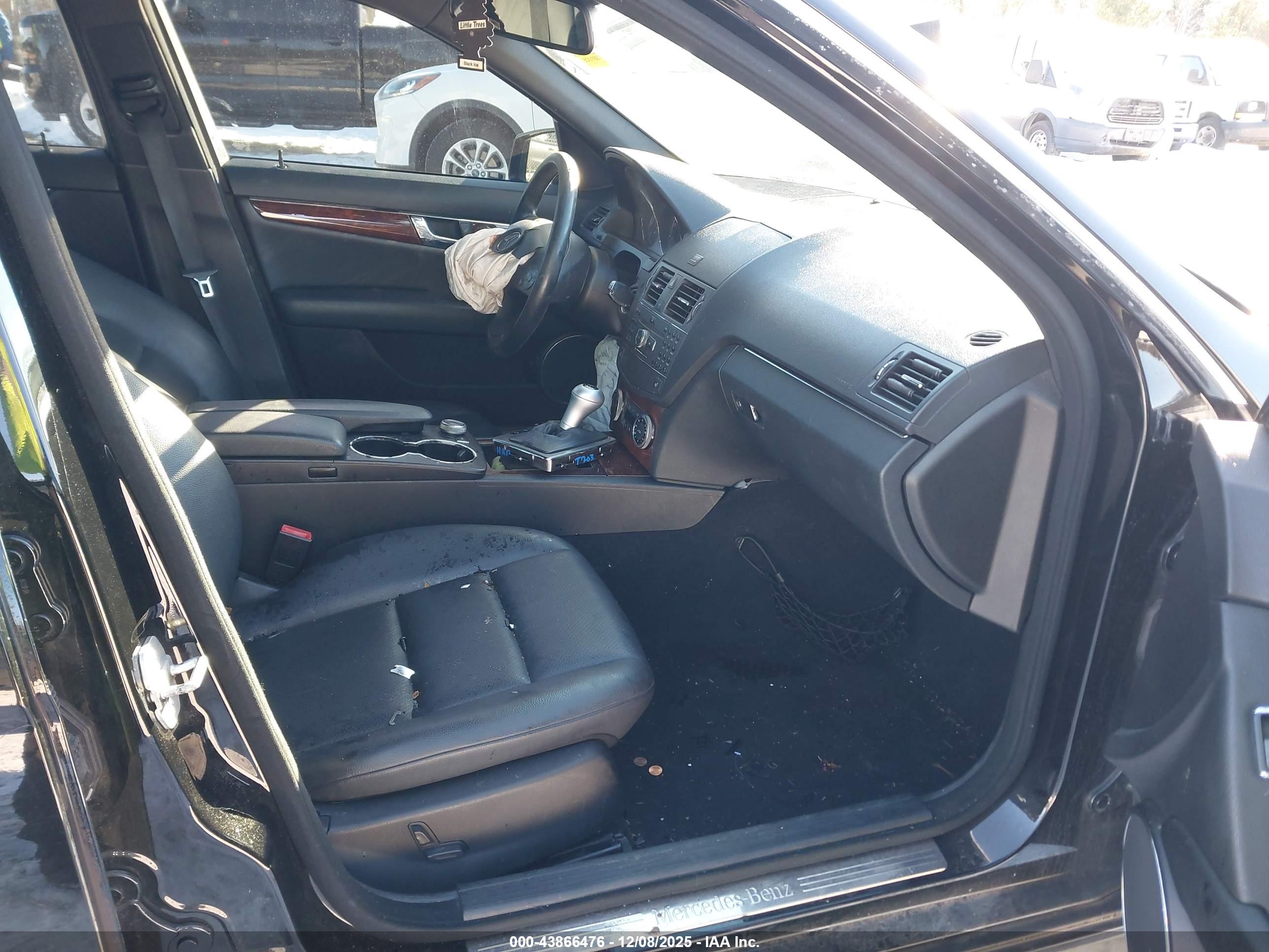 MERCEDES-BENZ C image 5