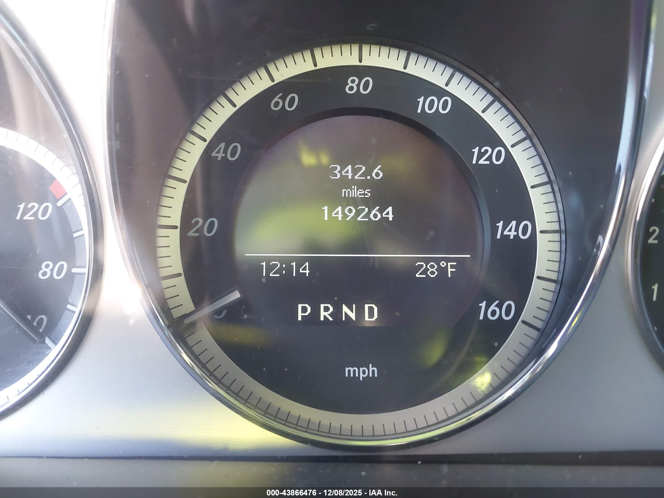 MERCEDES-BENZ C image 7