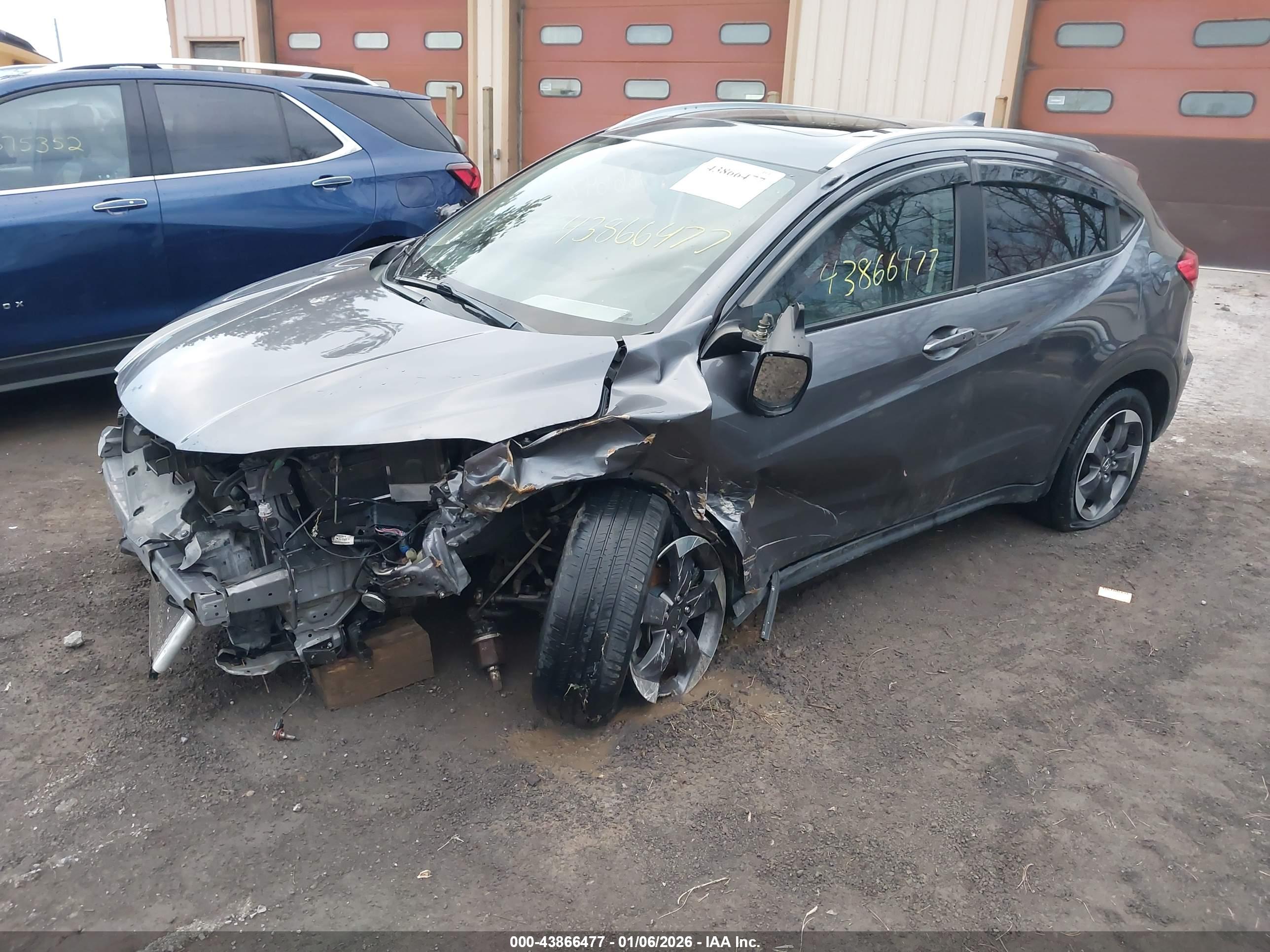 HONDA HR-V image 2