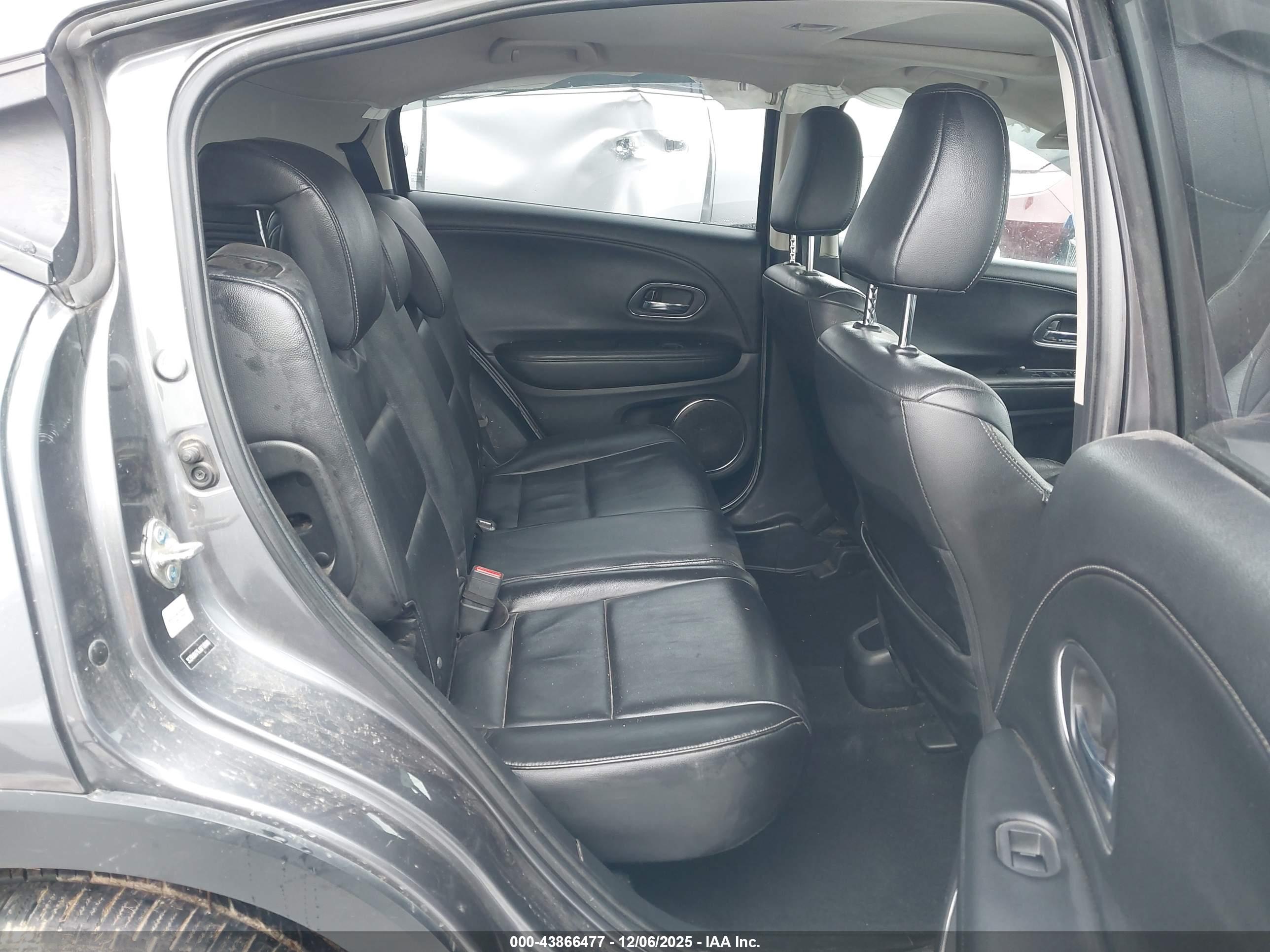 HONDA HR-V image 8