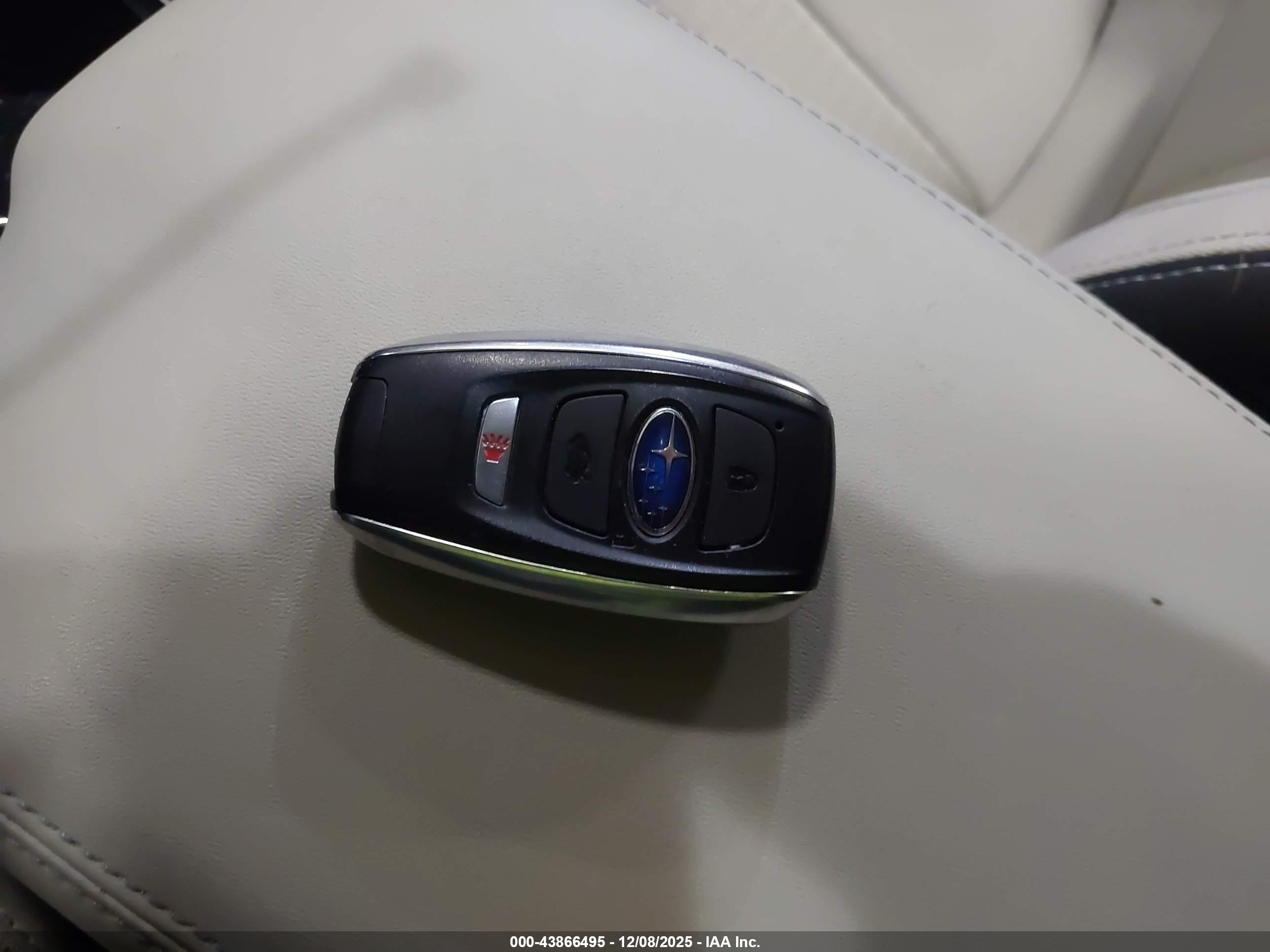 SUBARU ASCENT image 11