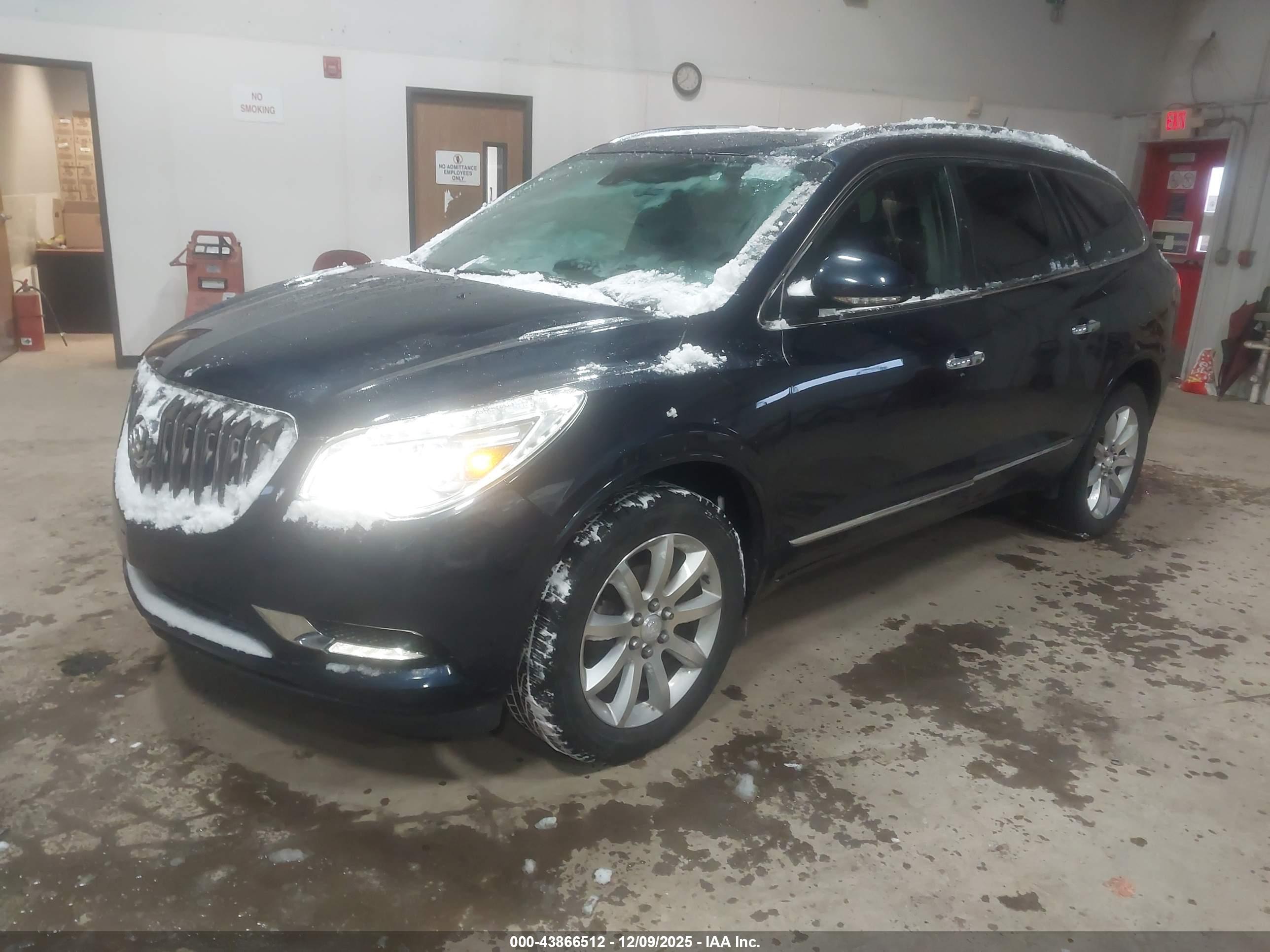 BUICK ENCLAVE image 2