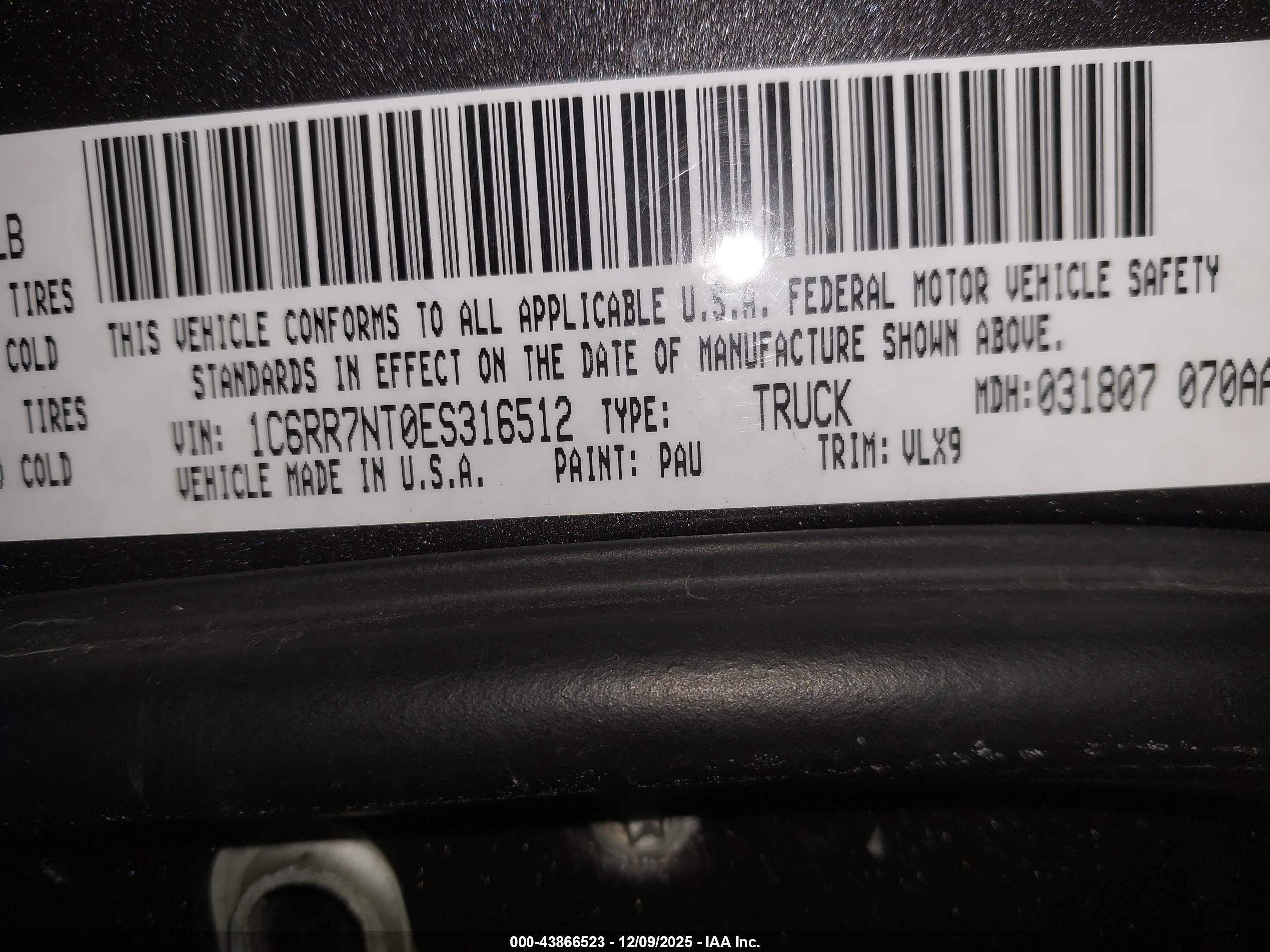RAM 1500 image 9