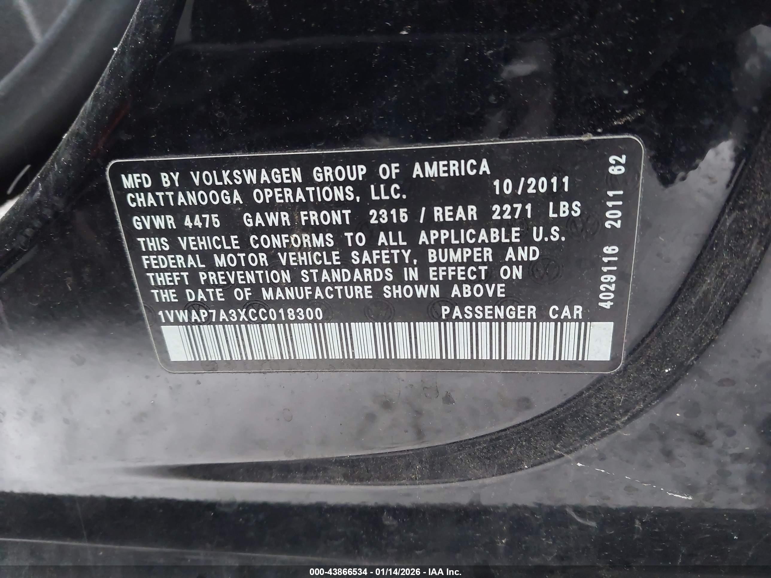 VOLKSWAGEN PASSAT image 9