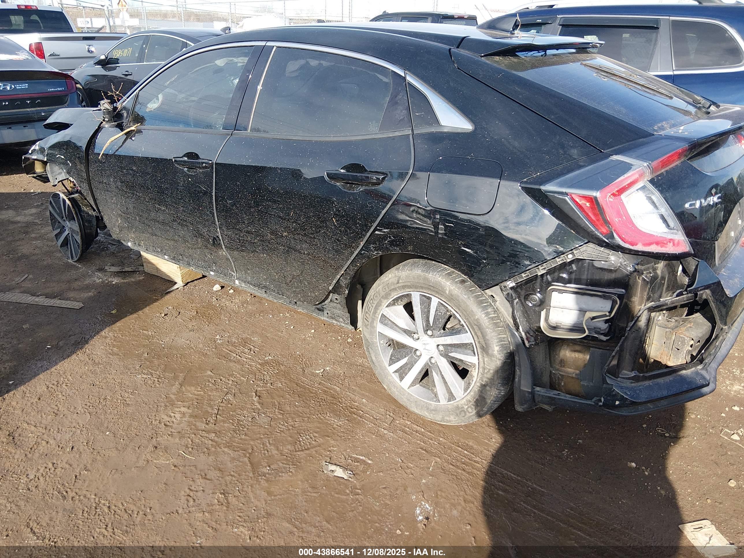 HONDA CIVIC image 3