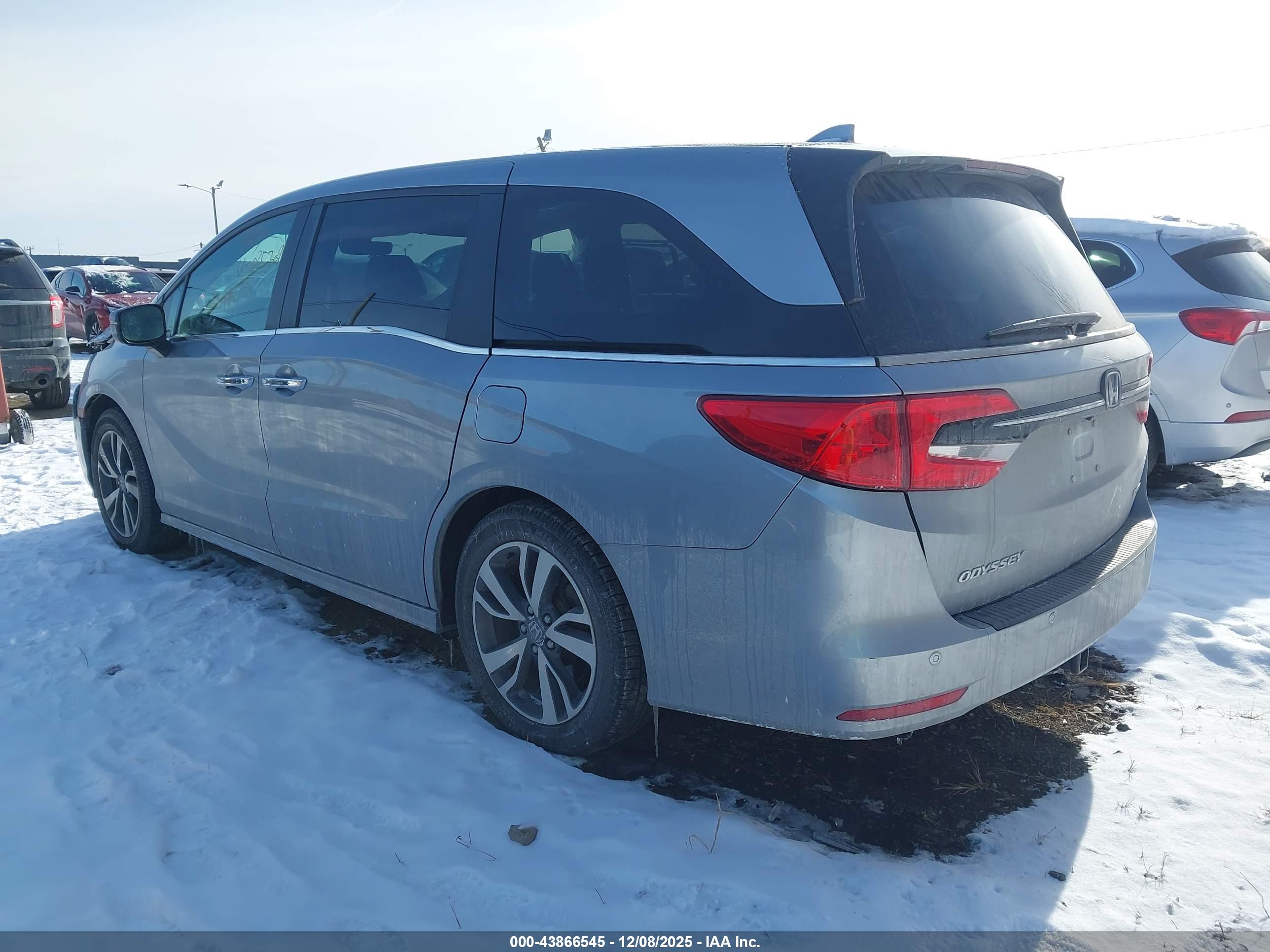 HONDA ODYSSEY image 3