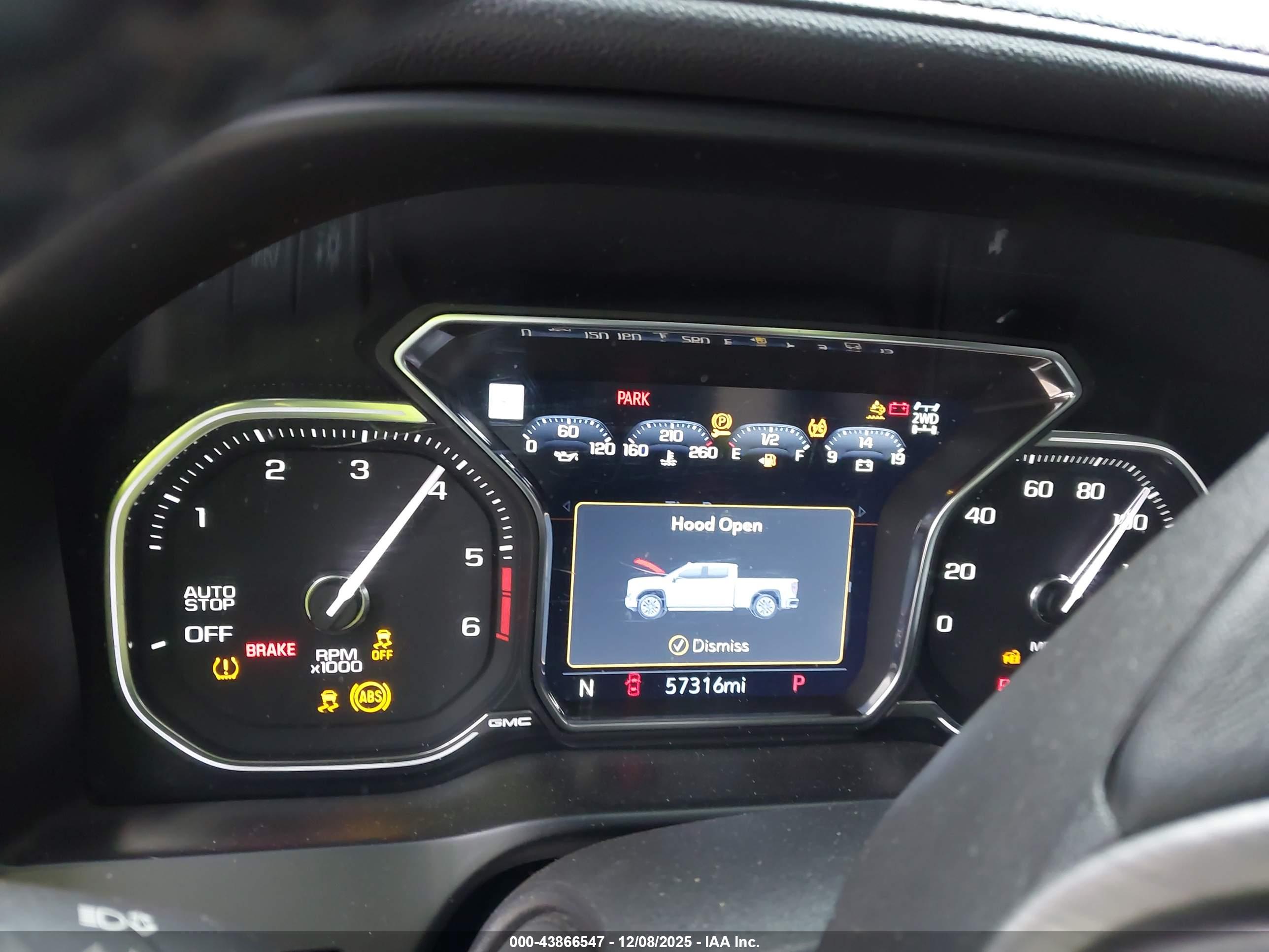 GMC SIERRA image 7