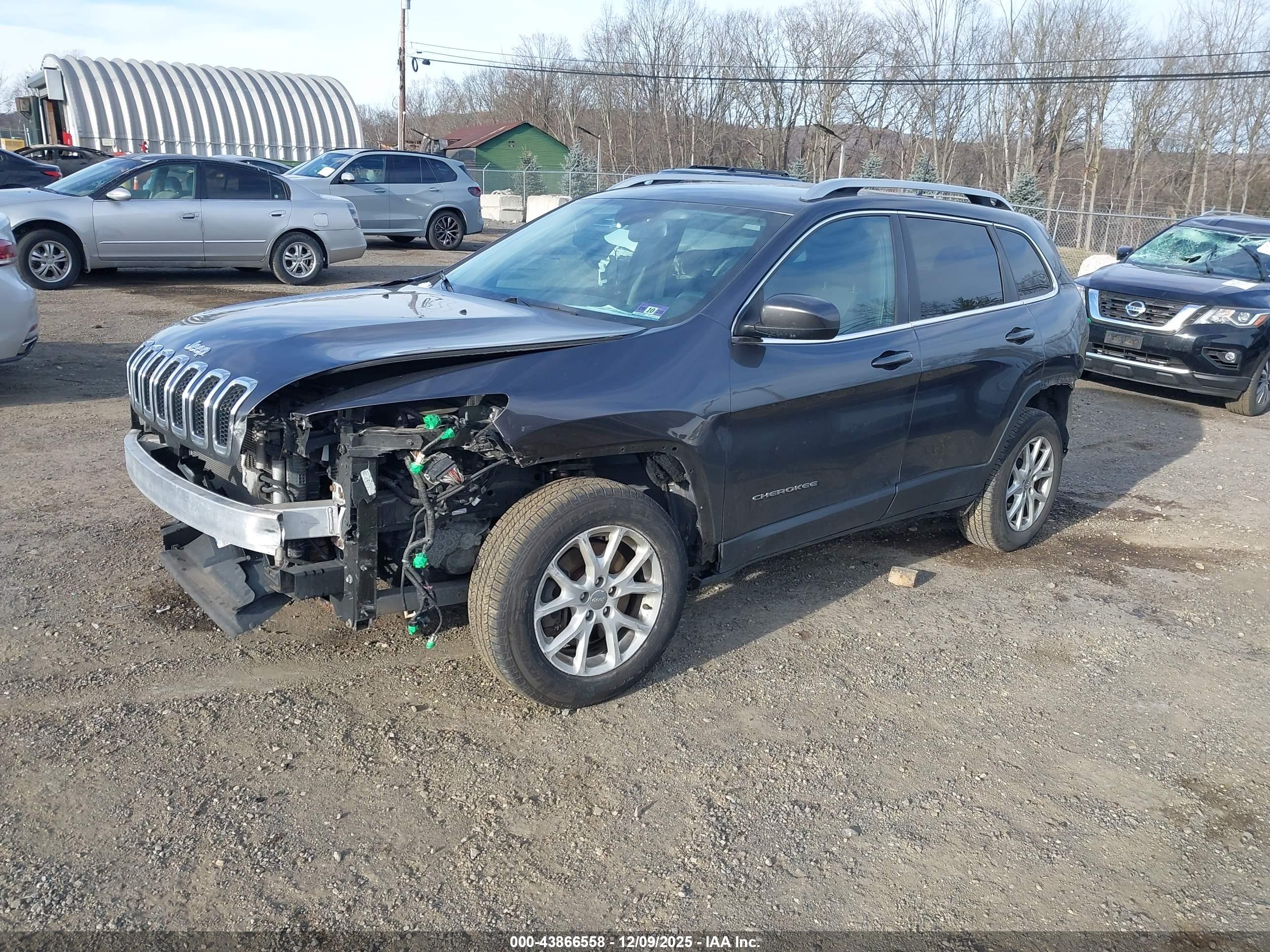 JEEP CHEROKEE image 2