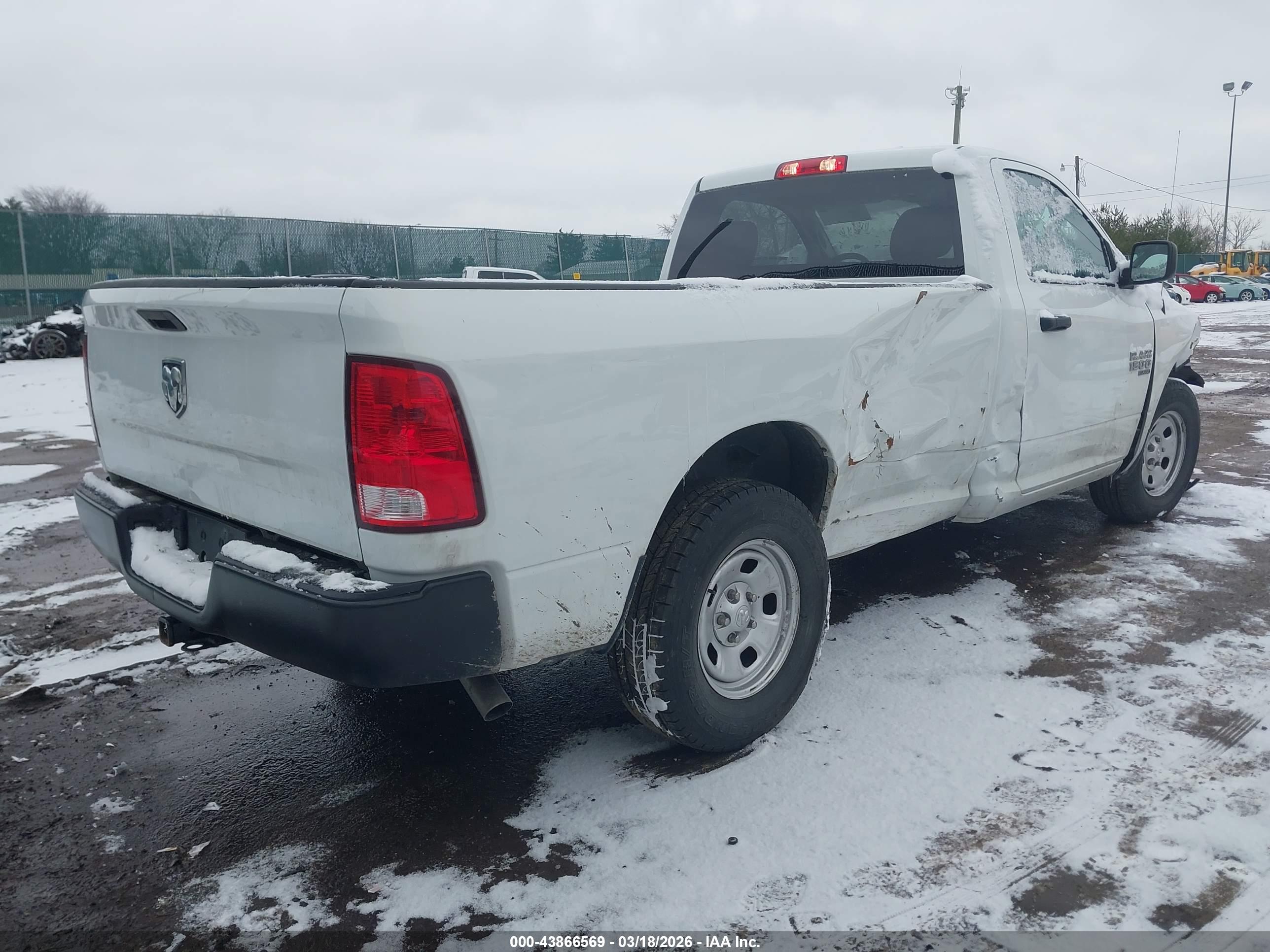 RAM 1500 image 4