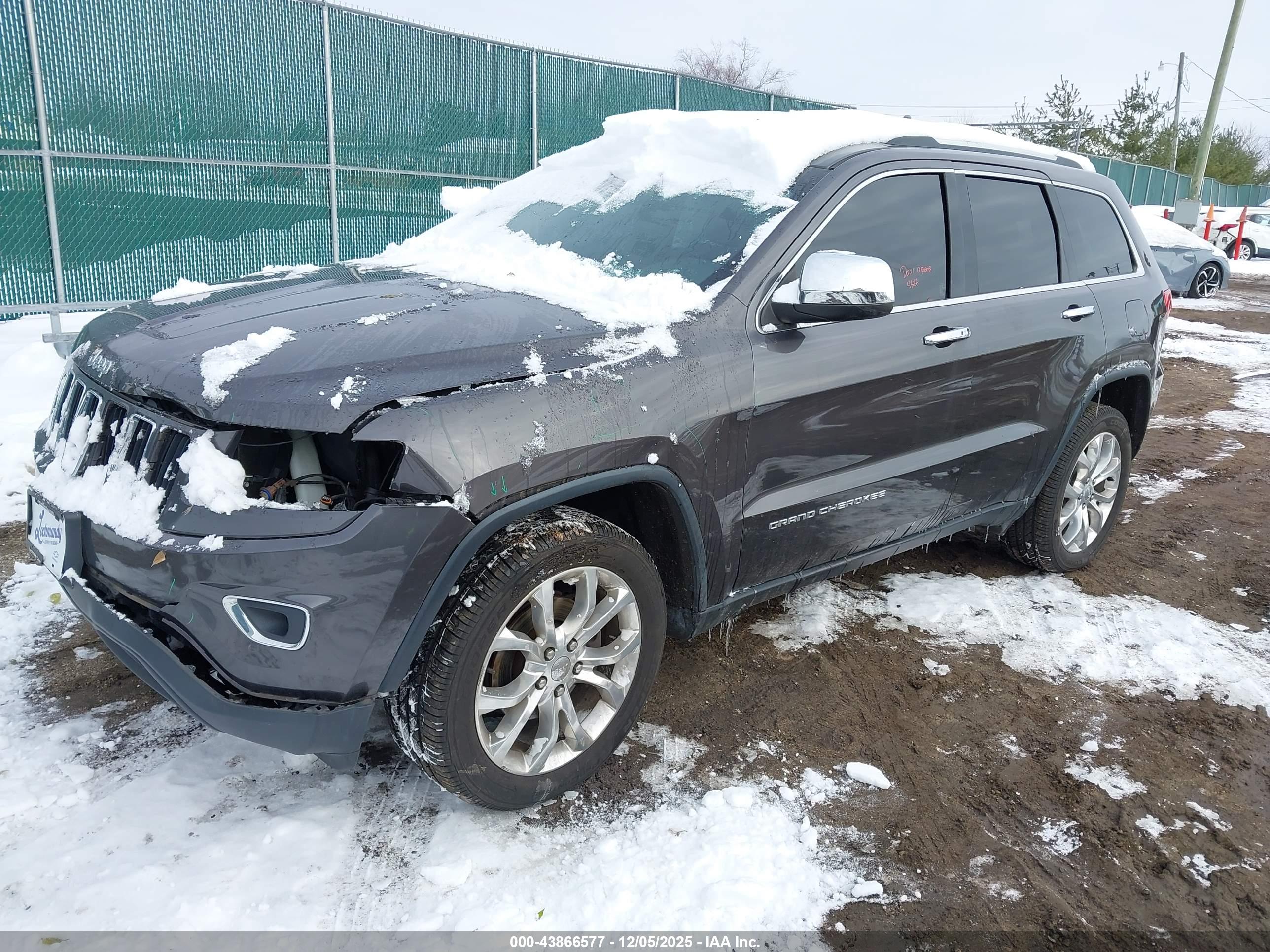 JEEP GRAND image 2