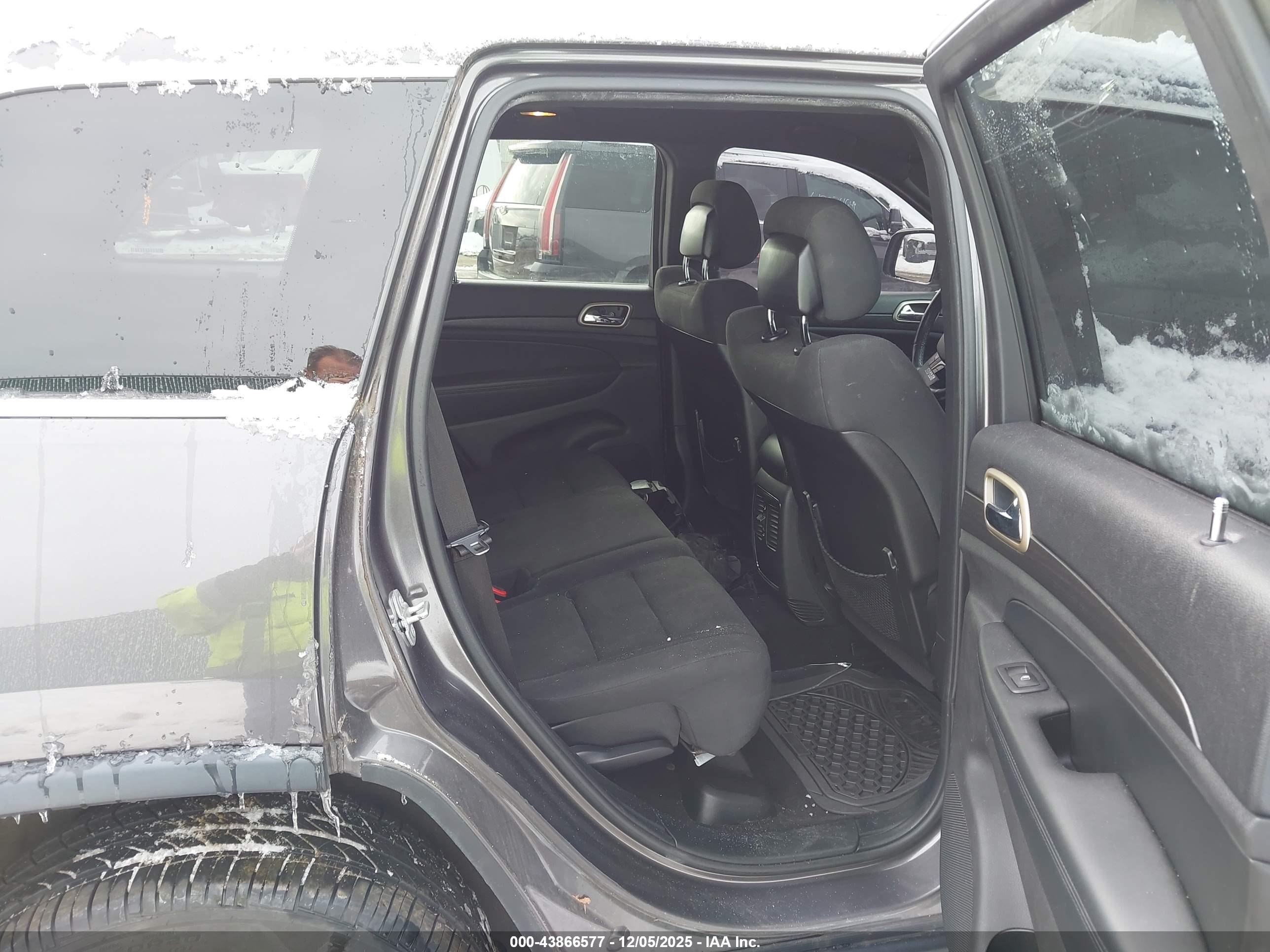 JEEP GRAND image 8