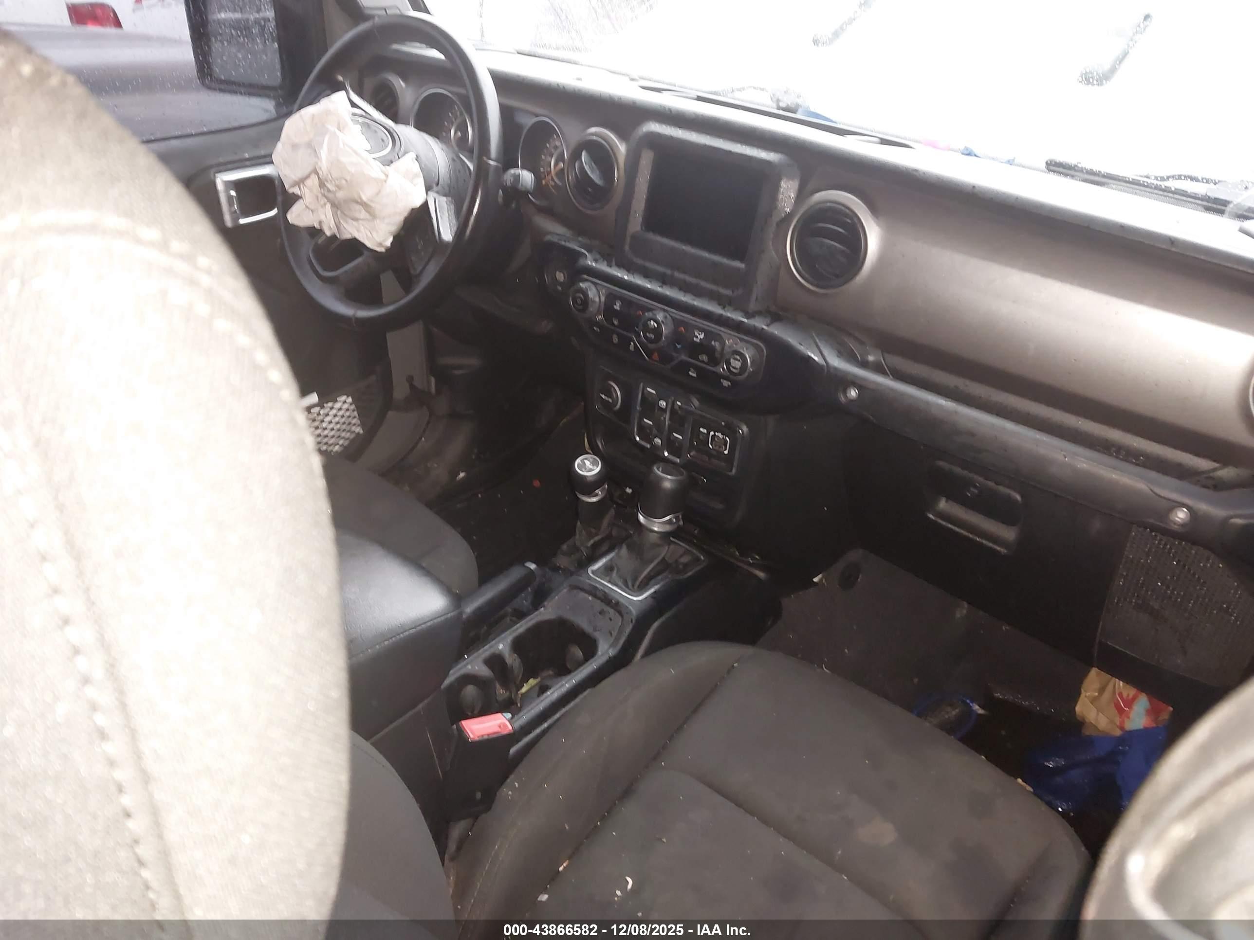 JEEP GLADIATOR image 5