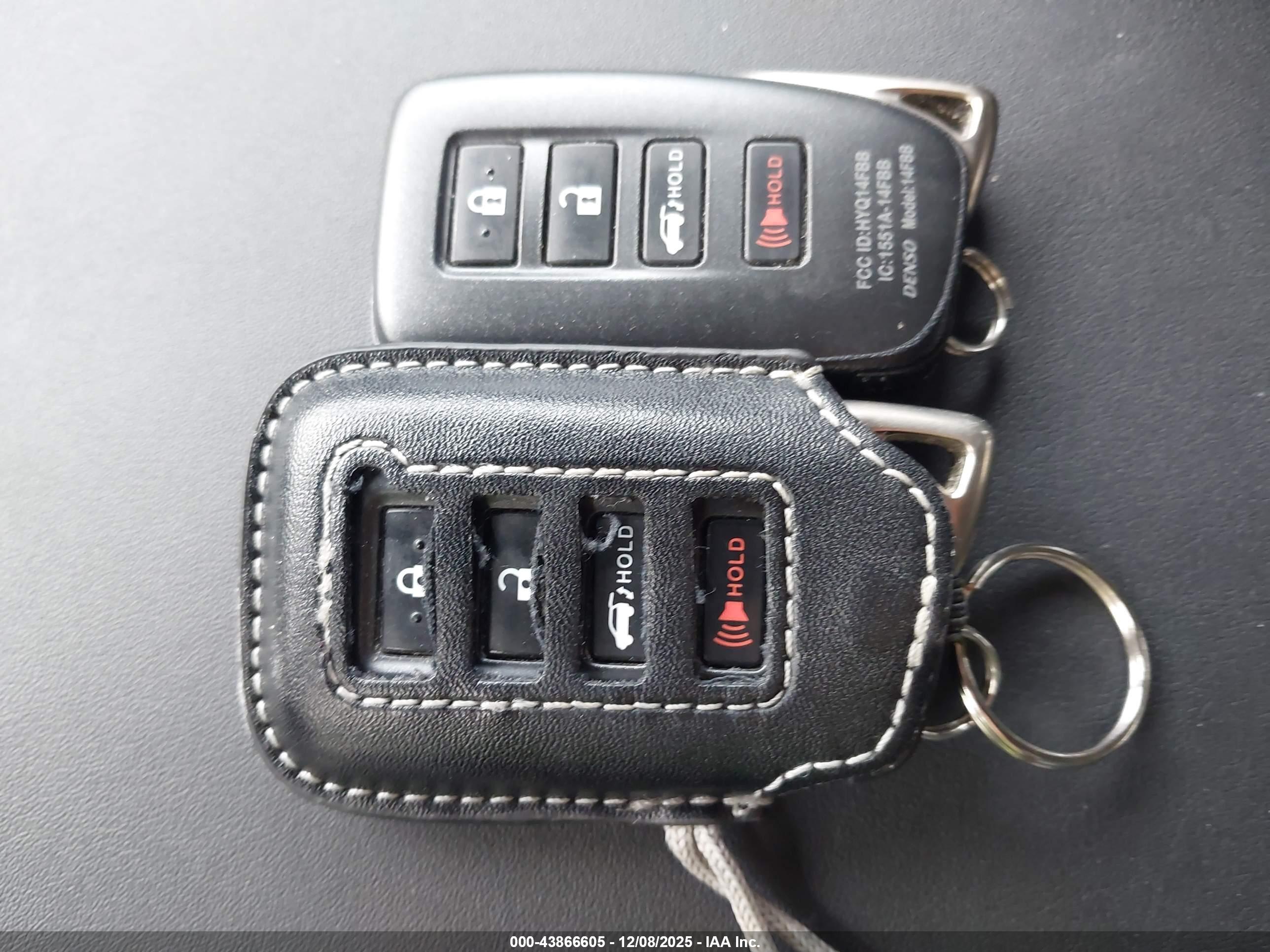 LEXUS RX image 11