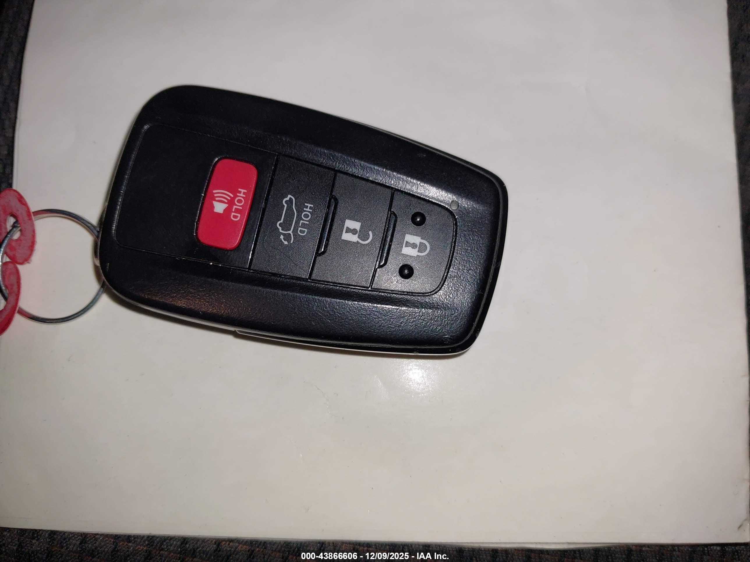 TOYOTA HIGHLANDER image 11
