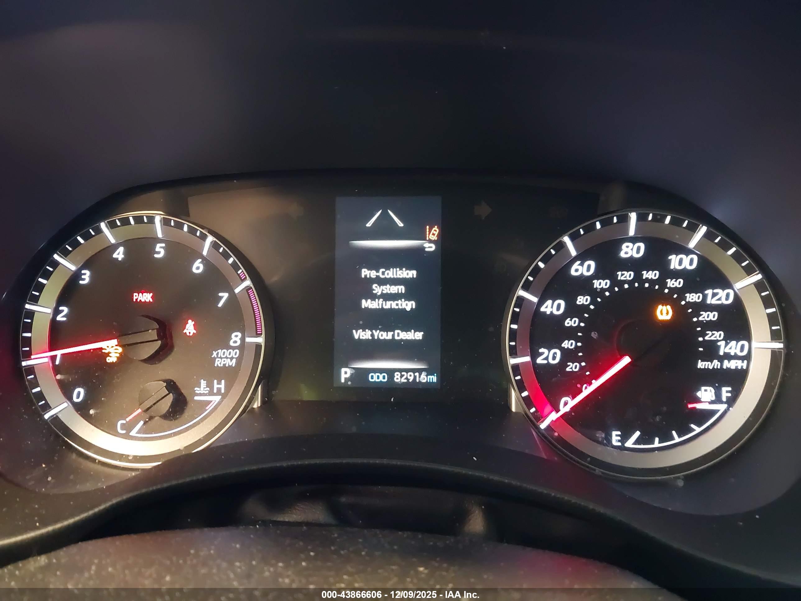 TOYOTA HIGHLANDER image 7